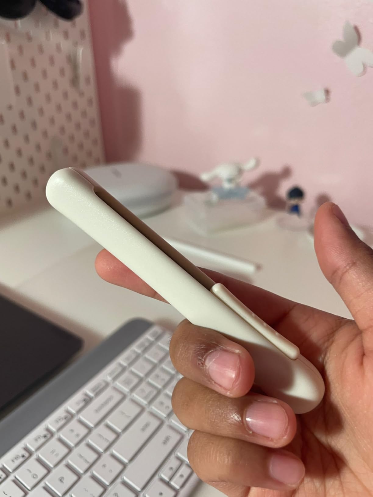 Kokuyo Saxa Poche Portable Scissors, Twiggy Scissors, 3D Glueless Stainless Steel Blade, Pen-shaped Design, Slide Mechanism, Beige, Japan Import (HASA-P320LS) customer photo 2