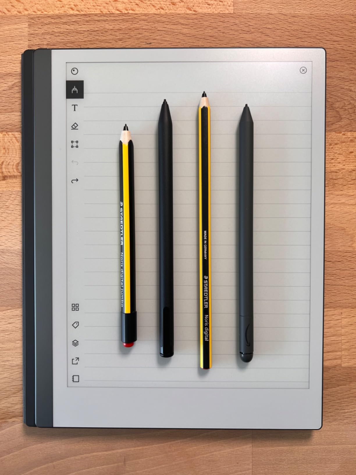 STAEDTLER Noris Jumbo Digital Stylus Pen with Eraser for Touchscreens: No Charging, Thick Triangular Barrel for Comfort, Works with Samsung Galaxy Tab, Kindle Scribe & More, Replacement Nibs & Tool customer photo 2