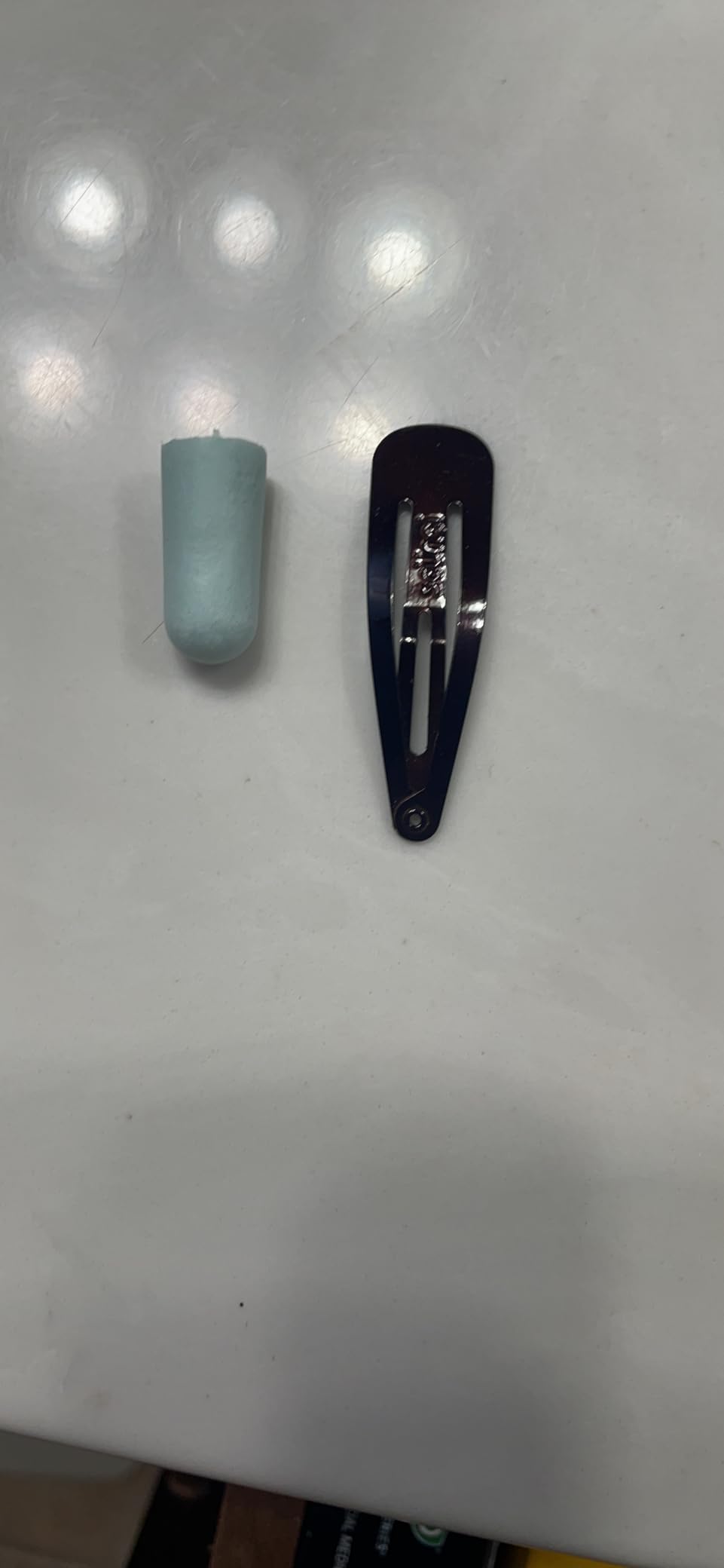 3M Disposable Earplugs For Quiet, Studying & Sleep, 80 Pairs (160 Plugs), Noise Reduction Rating (NRR) 32 dB, Comfortable All Night Long, Light Blue Ear Plugs, Come In Resealable Bag (EPQS-80B-SIOC) customer photo 1