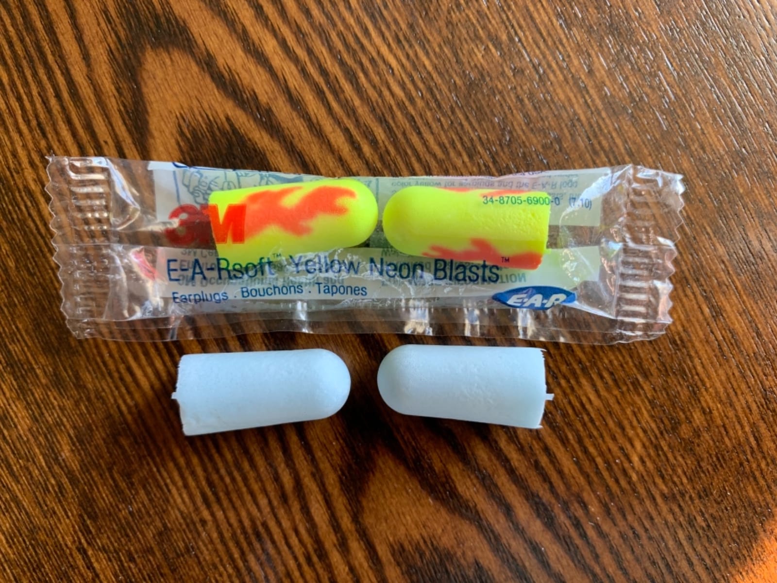 3M Disposable Earplugs For Quiet, Studying & Sleep, 80 Pairs (160 Plugs), Noise Reduction Rating (NRR) 32 dB, Comfortable All Night Long, Light Blue Ear Plugs, Come In Resealable Bag (EPQS-80B-SIOC) customer photo 2