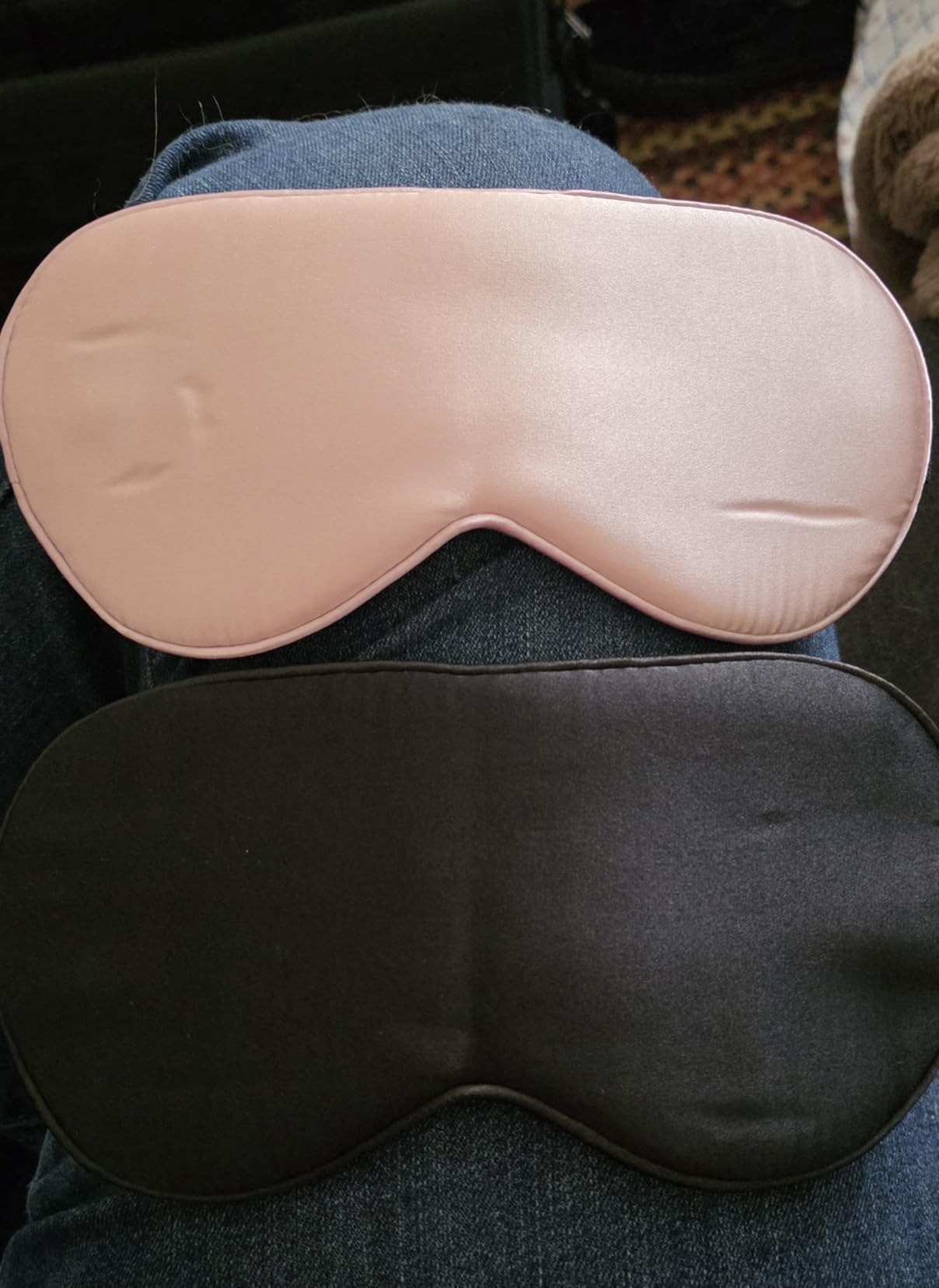 BeeVines 100% Mulberry Silk Sleep Mask, Light Blocking Eye Masks (2 Packs) customer photo 2