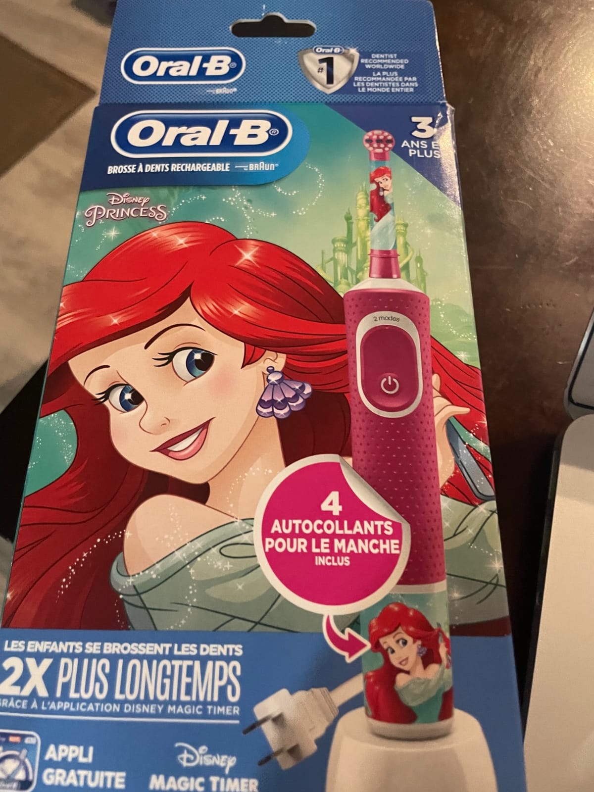Oral-B Kids Electric Toothbrush Featuring Marvel's Spiderman, for Kids 3+ customer photo 1
