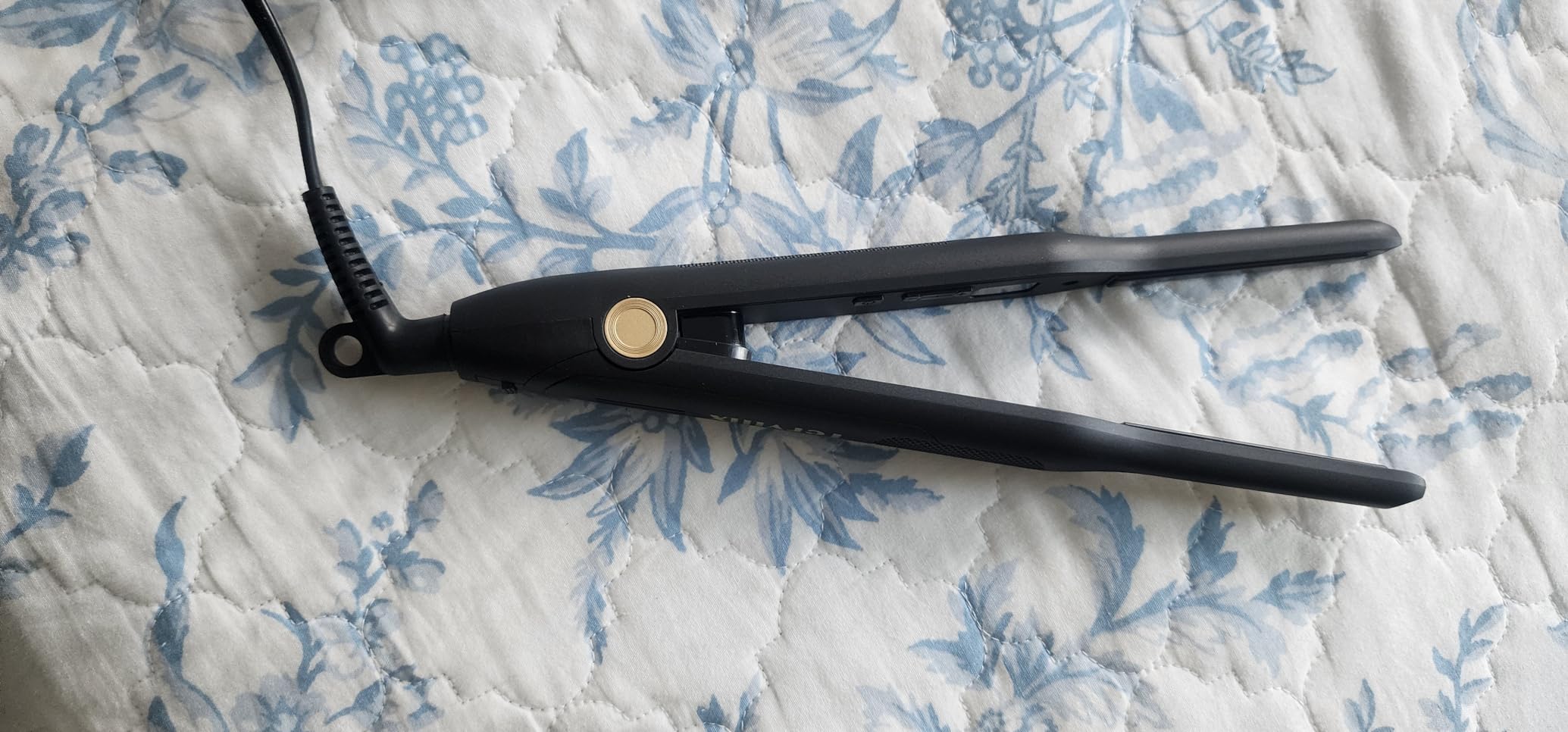 Terviiix Pencil Flat Iron, 3/10 Inch Mini Hair Straightener customer photo 1
