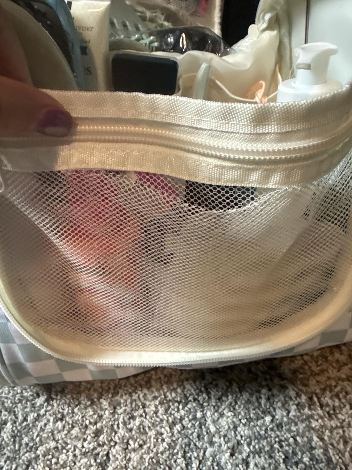 Narwey Hanging Travel Toiletry Bag for Women, Cosmetic Makeup Bag customer photo 2