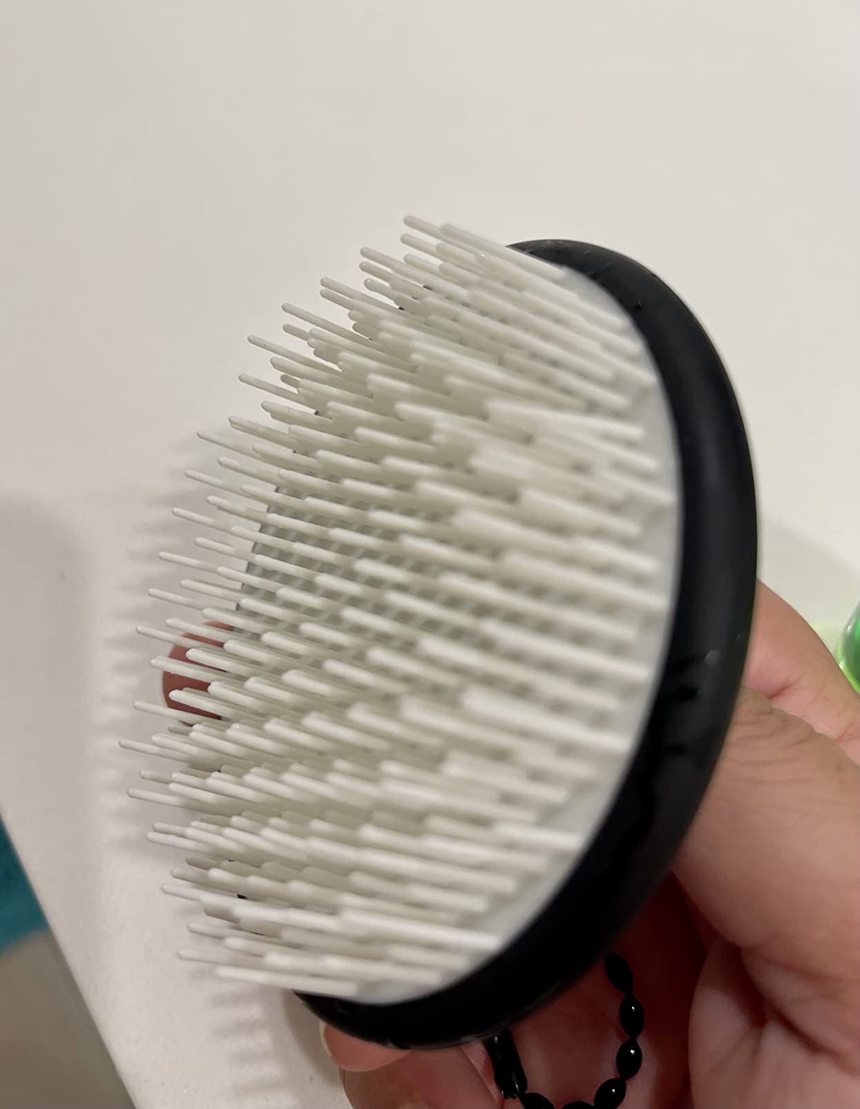 Jupiter Scalp Exfoliator - Scalp Massager Tool for Wet & Dry Hair - Ergonomic Detangler Brush - Dandruff Comb & Scrub to Remove Dandruff & Buildup and Support Circulation - Black/White customer photo 1