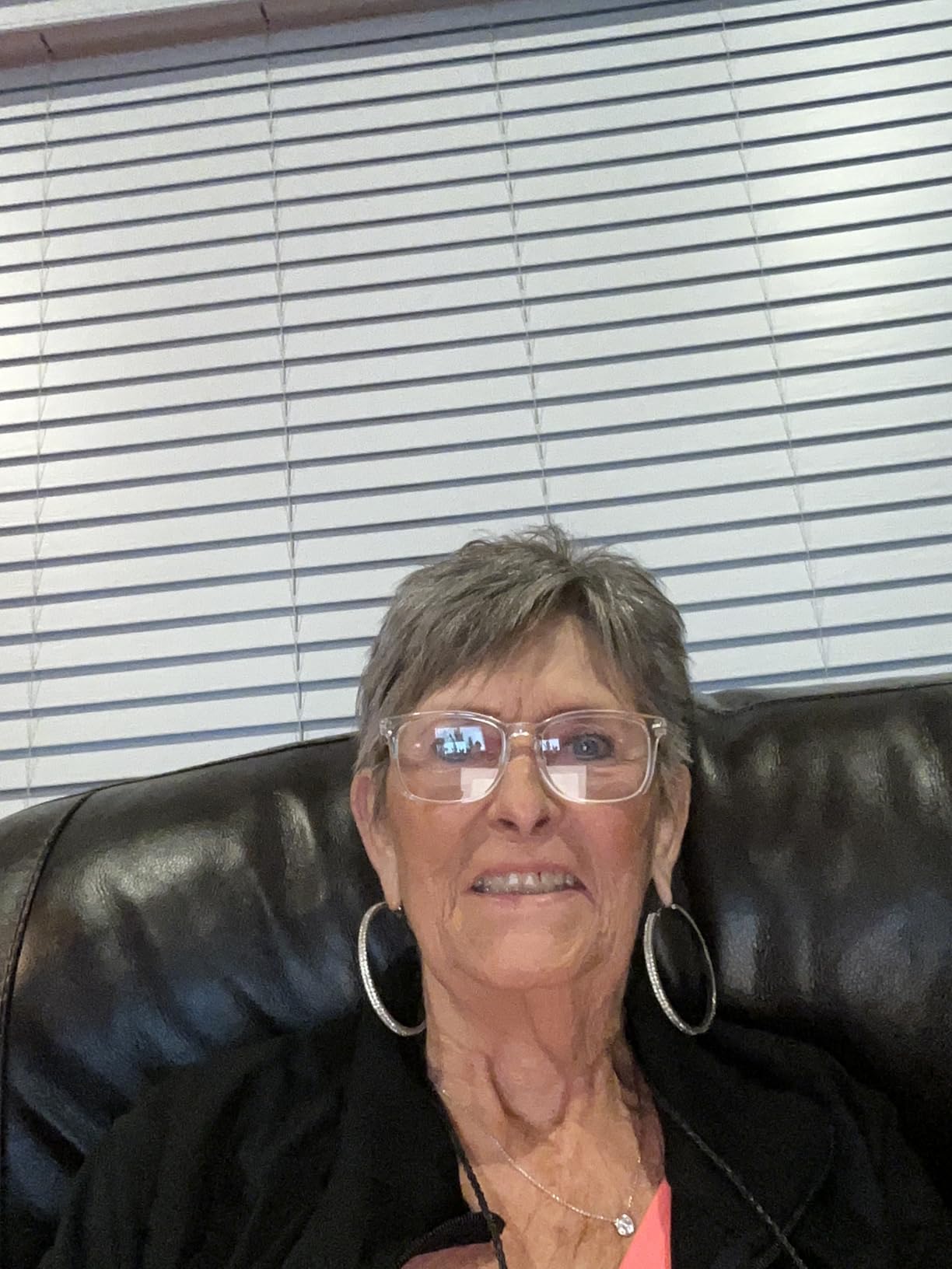 CCVOO Reading Glasses for Women with Blue Light Filter customer photo 1