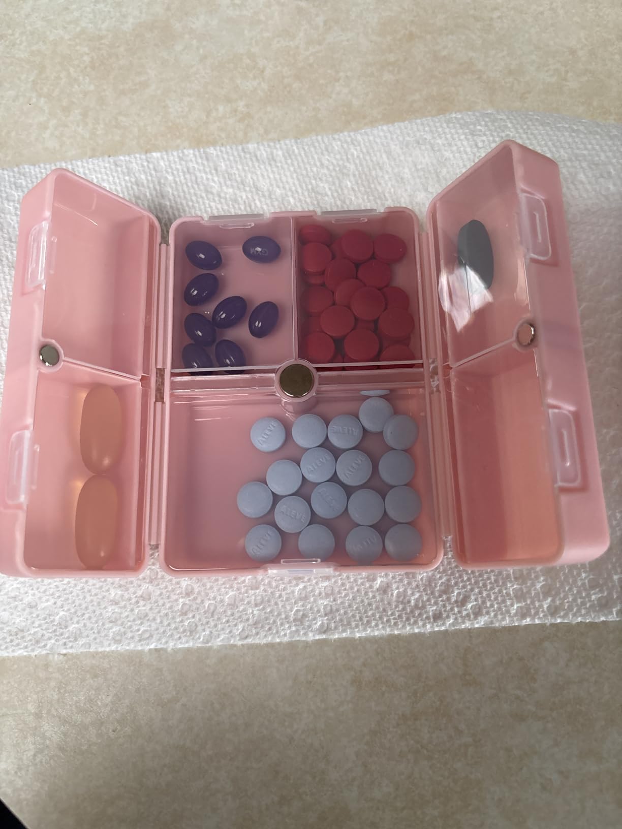 FYY Travel Pill Organizer, 7 Compartments Small Pill Box Medicine Case-Pink customer photo 2