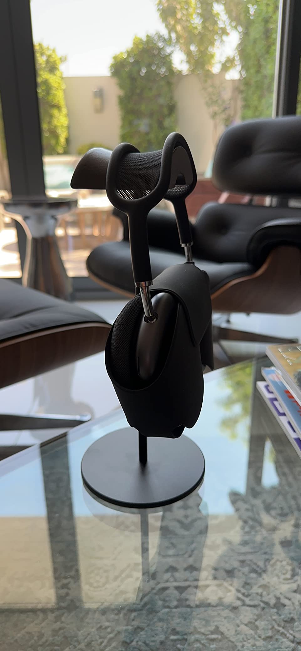 Headphone Stand, Walnut Wood & Aluminum Headset Stand, Nature Walnut Gaming Headset Holder with Solid Heavy Base for All Headphone Sizes (Gold) customer photo 2