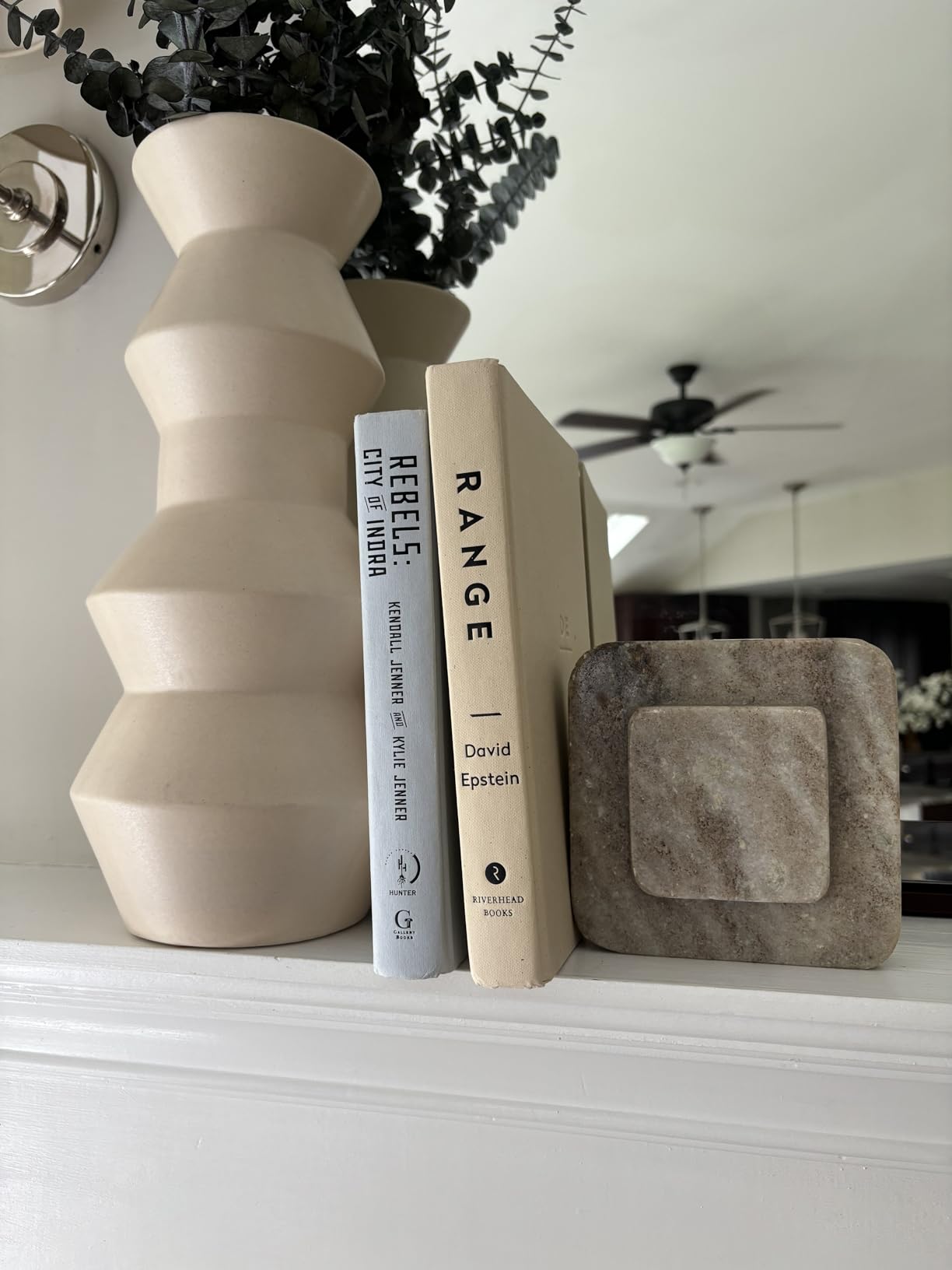 Bloomingville Heavy Duty Marble Bookends, Beige, Set of 2 customer photo 1