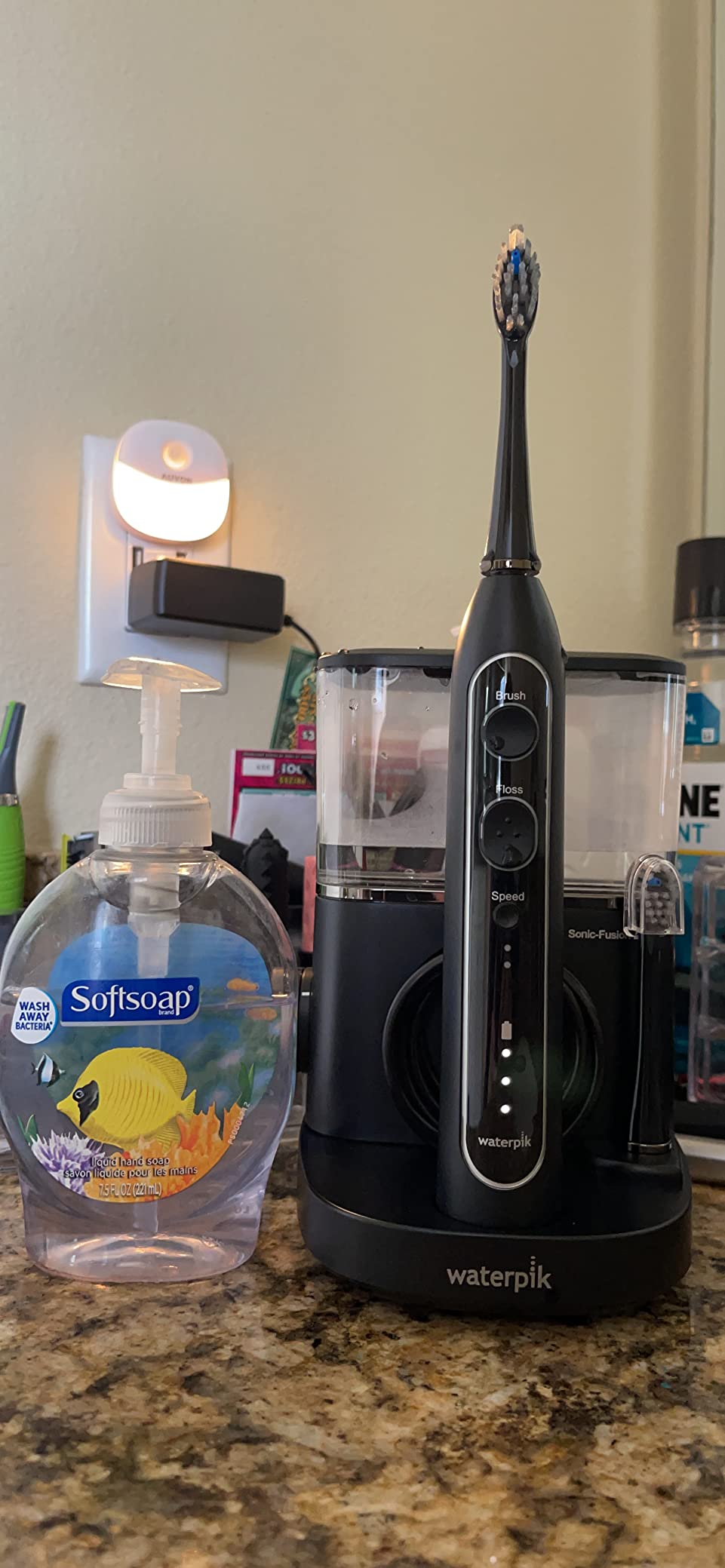 Waterpik Sonic-Fusion Flossing Electric Toothbrush Water Flosser, Black customer photo 2