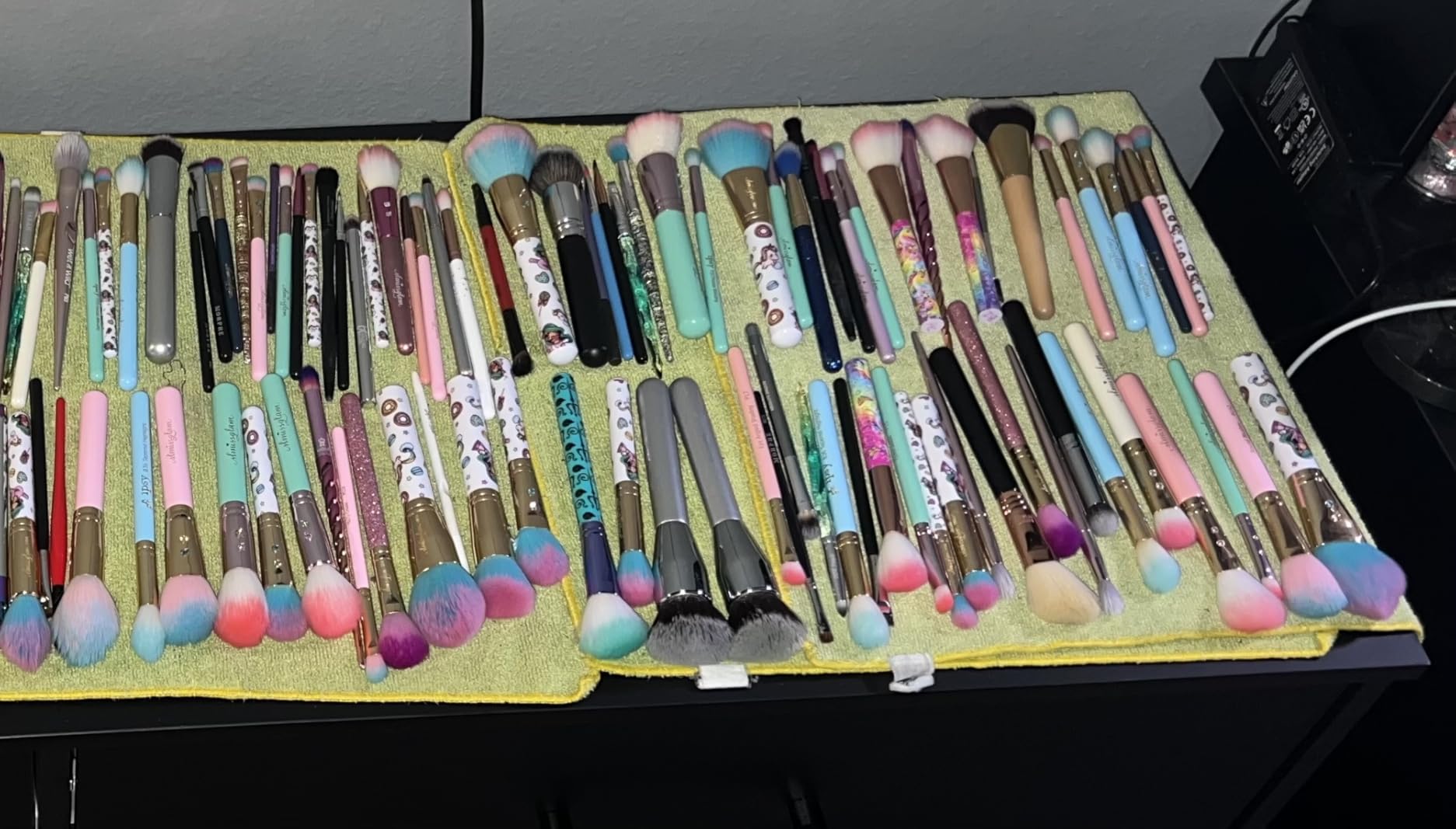 Clean-n-Fresh Makeup Brush Cleaner Set 2 Pack with Cleaning Mat 6.8 Fl Oz customer photo 1