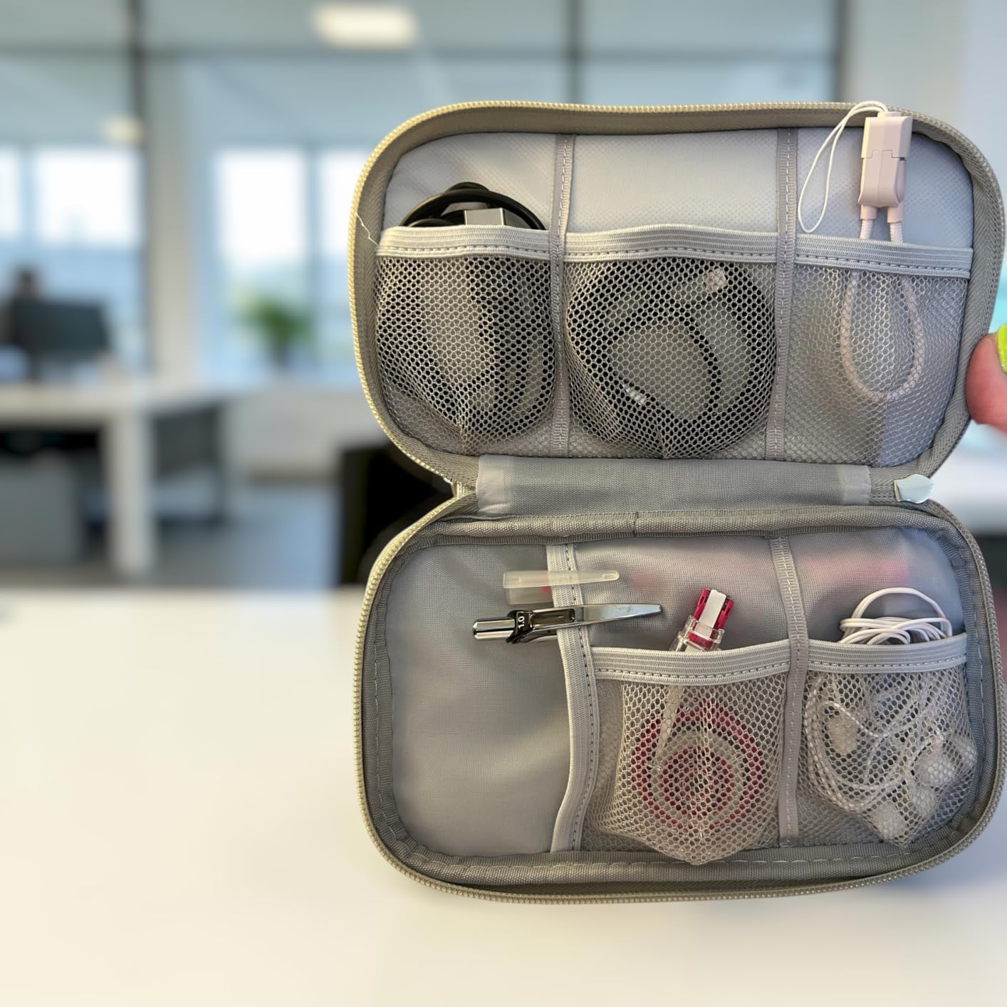 FYY Electronic Organizer, Travel Tech Pouch Bag, Cable Organizer Grey customer photo 1