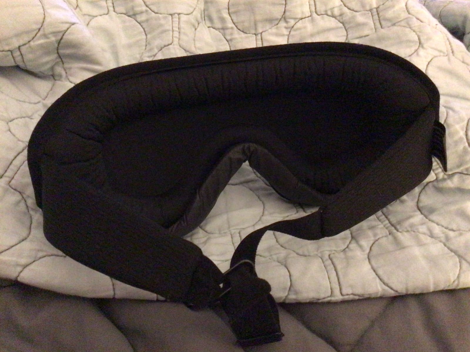 WAOAW Sleep Mask for Men Women: Blackout Eye Masks for Sleep - 3D Breathable Soft Comfortable Eye Mask for Travel - Adjustable Light Blocking Night Masks for Sleeping customer photo 1