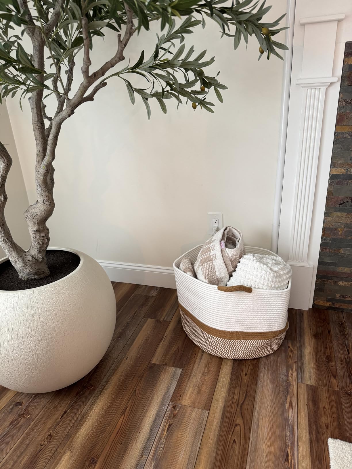KAKAMAY Large Blanket Basket (20