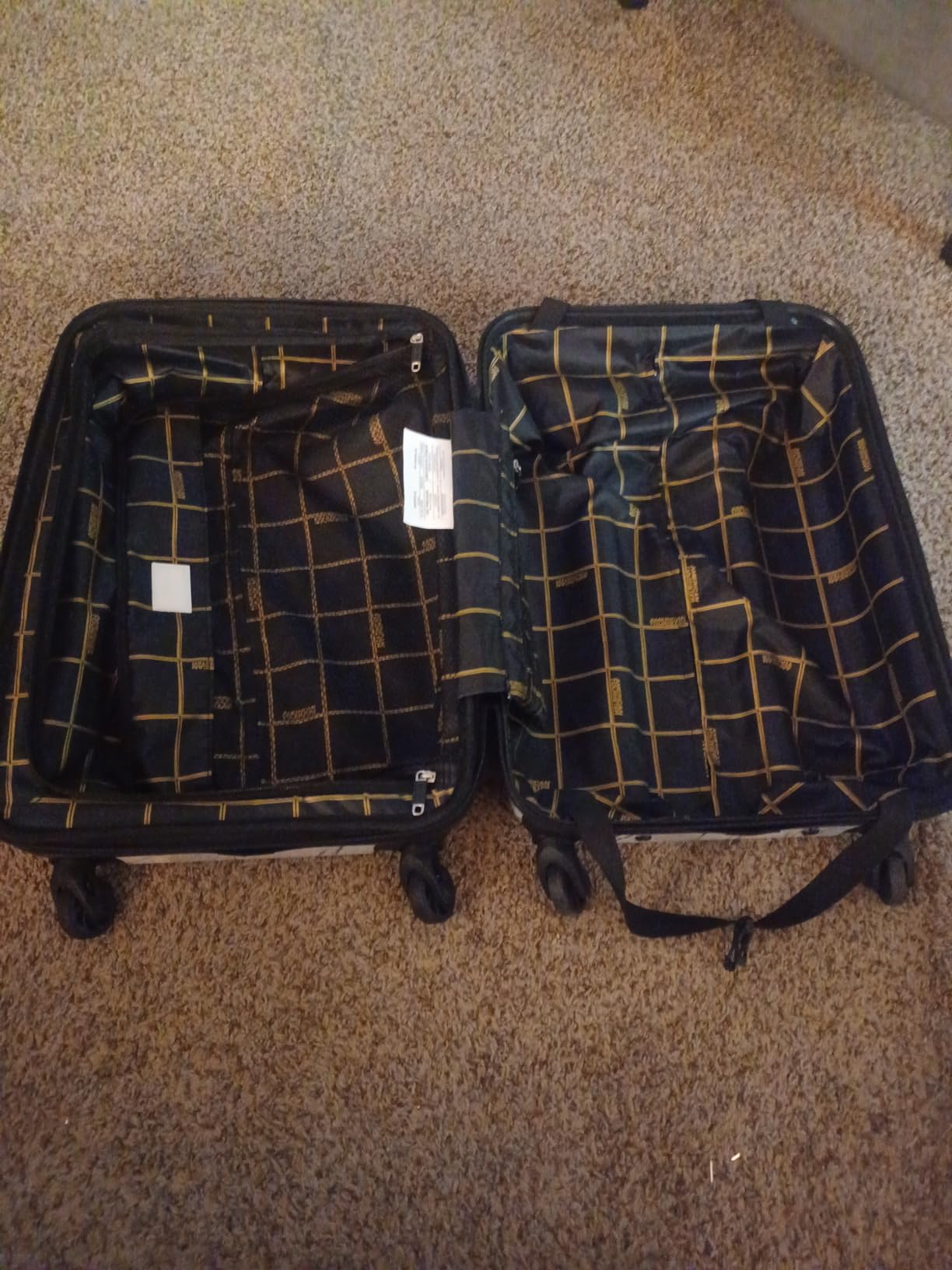 American Tourister Moonlight Hardside Expandable Luggage with Spinner Wheels, Cosmos, Carry-On 21-Inch customer photo 2