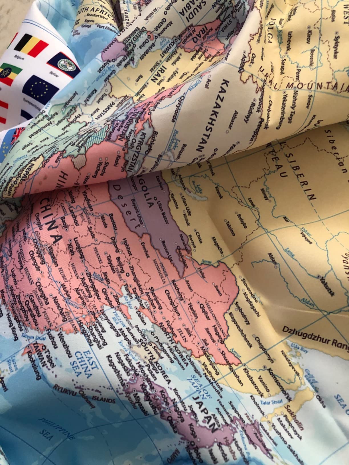 World Map Tapestry Wall Hanging, Map of The World with National Educational Walls Tapestries Room Decor, Boys Girls Kids Map Wall Tapestry for Bedroom Living Room Office Classroom (60X40