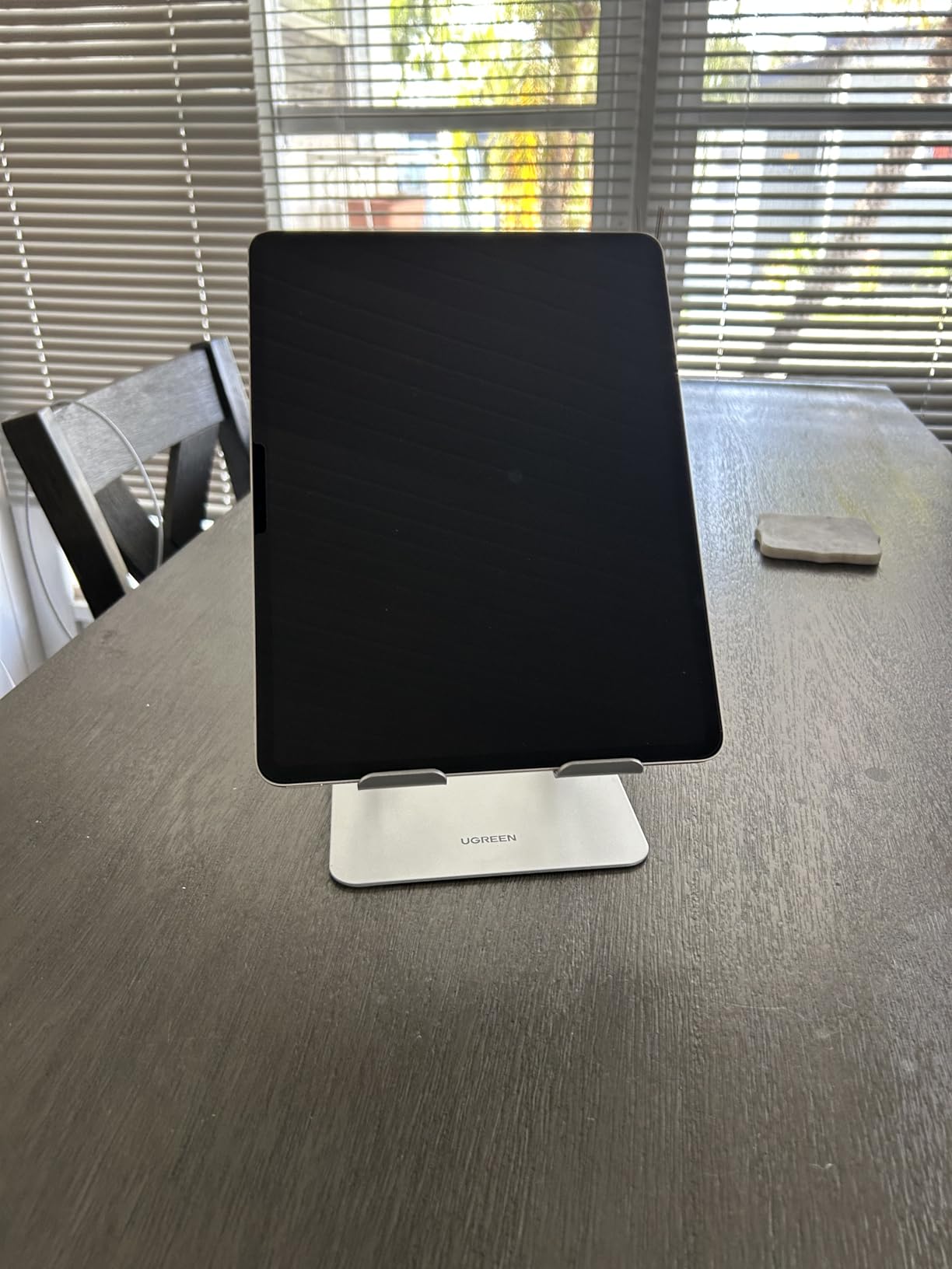 UGREEN Tablet Stand Holder for Desk Dual Rod Support Aluminum Tablet Holder Adjustable Multi-Angle Home Office Accessories Compatible with iPad Pro 13 12 11 10.5 Air Mini 5 4 3 2 Phone E-Reader Silver customer photo 1