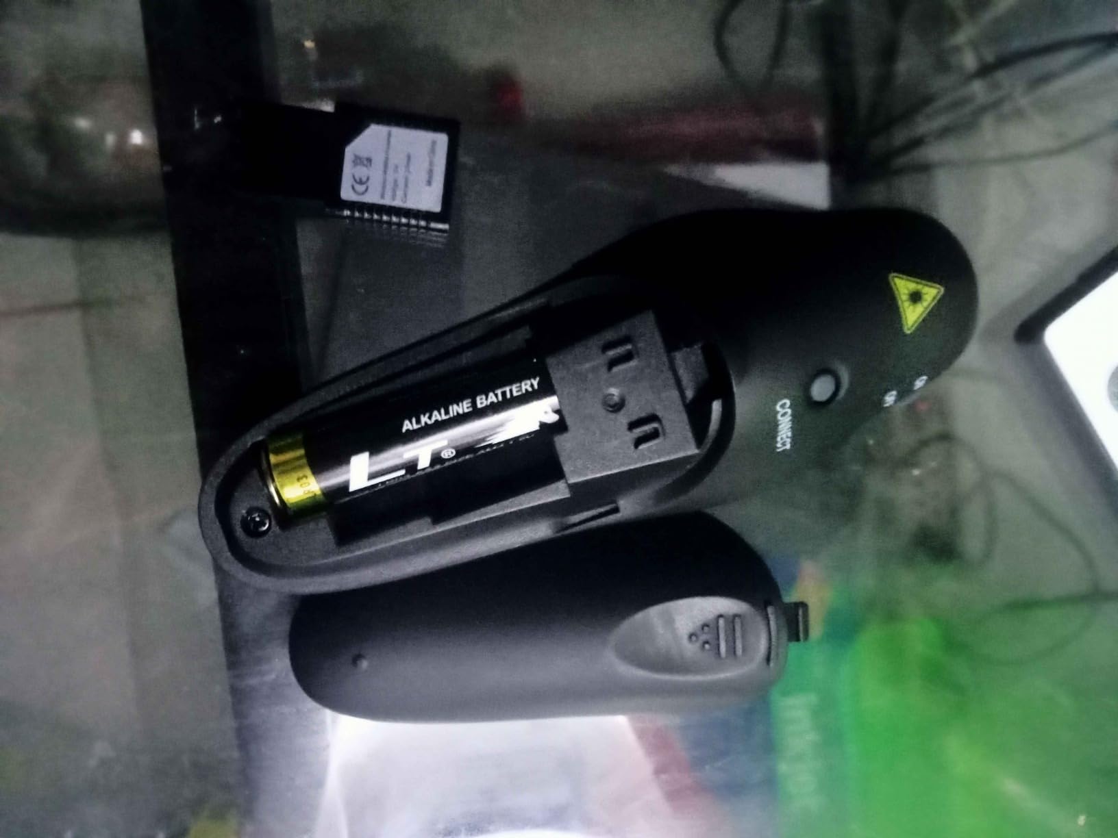 Presentation Clicker for PowerPoint, Wireless Remote Control with Red Laser customer photo 2