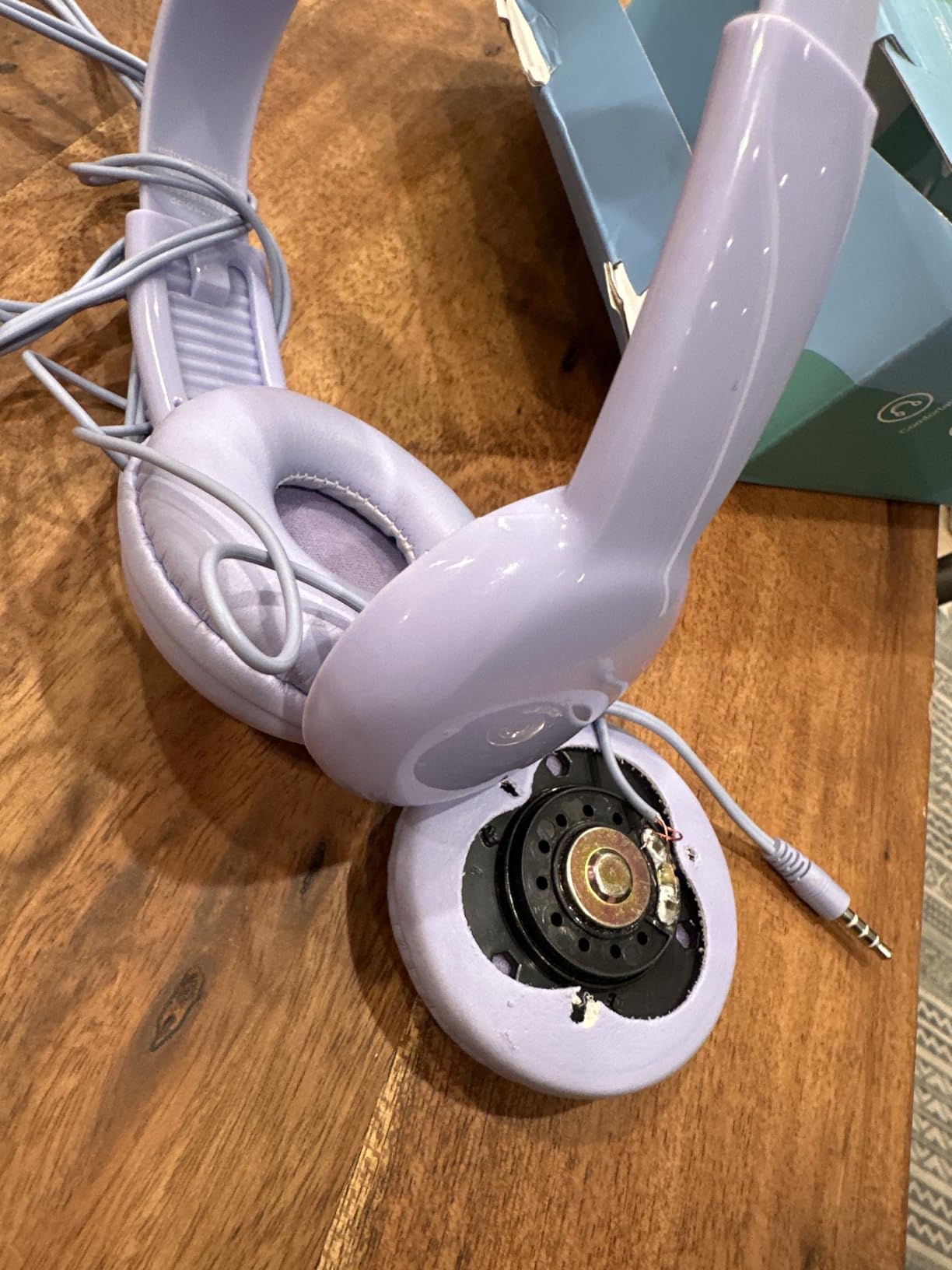 Candy Bila Wired Kids Headphones for School, Over-Ear for Boys Girls customer photo 2