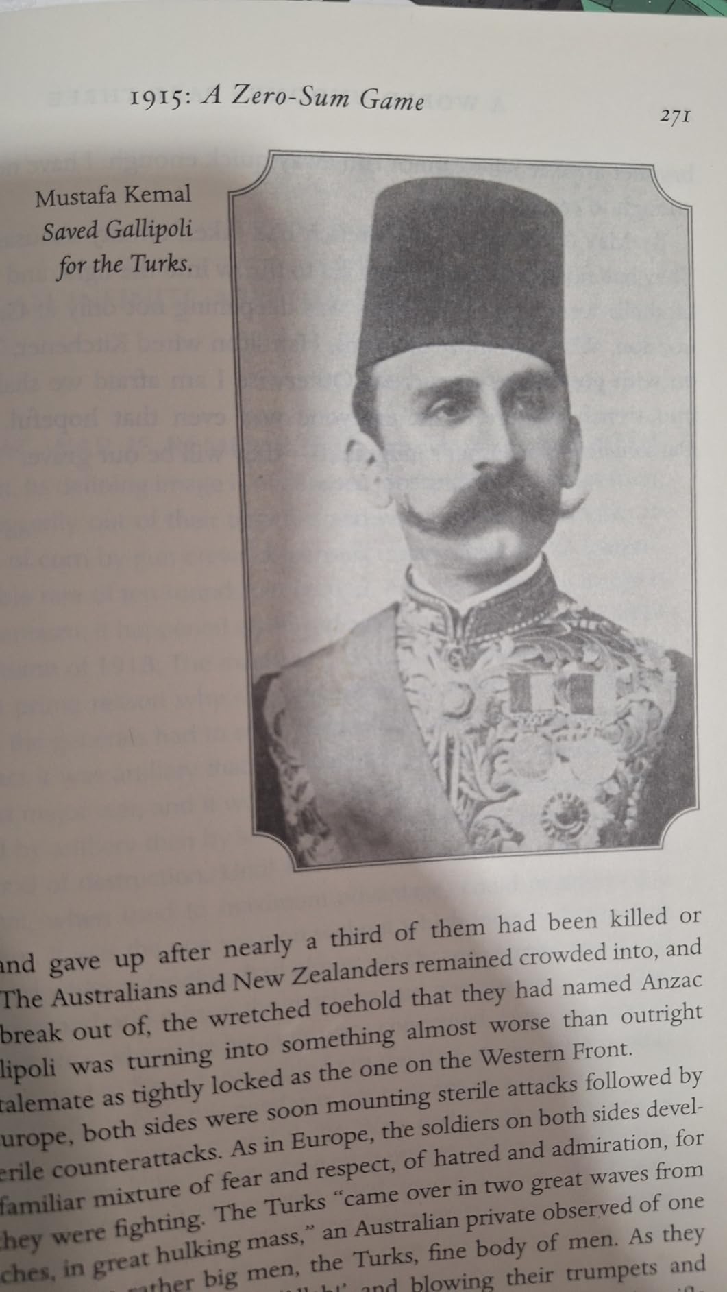 A World Undone: The Story of the Great War, 1914 to 1918 customer photo 2