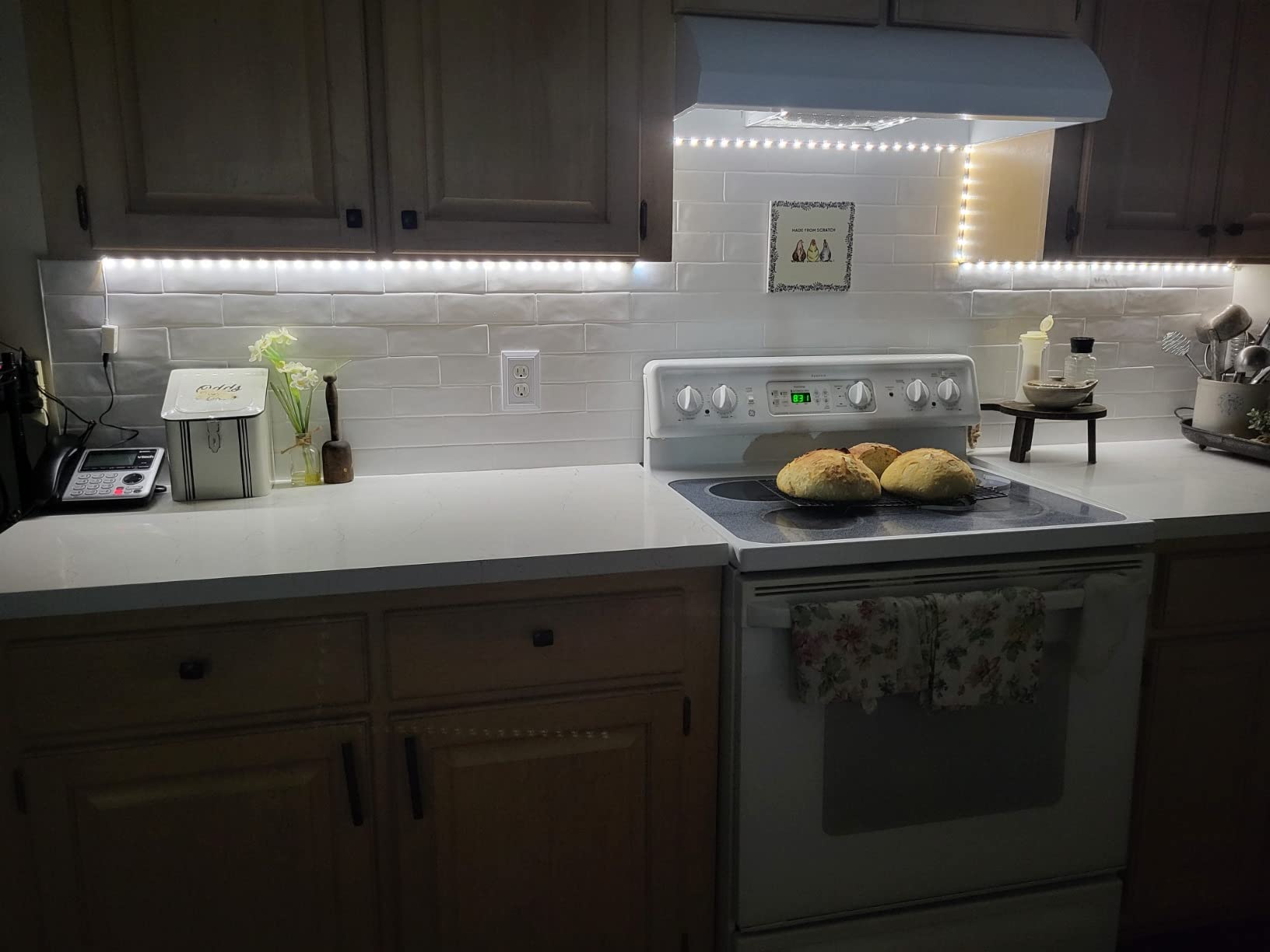 DAYBETTER Under Cabinet Lighting, 6 PCS Under Cabinet Lights, Dimmable LED Strip Lights with Remote, LED Lights for Kitchen Cabinet, Counter, Shelf, 2700K-6500K Warm to Daylight White, Timing, 20 ft customer photo 1