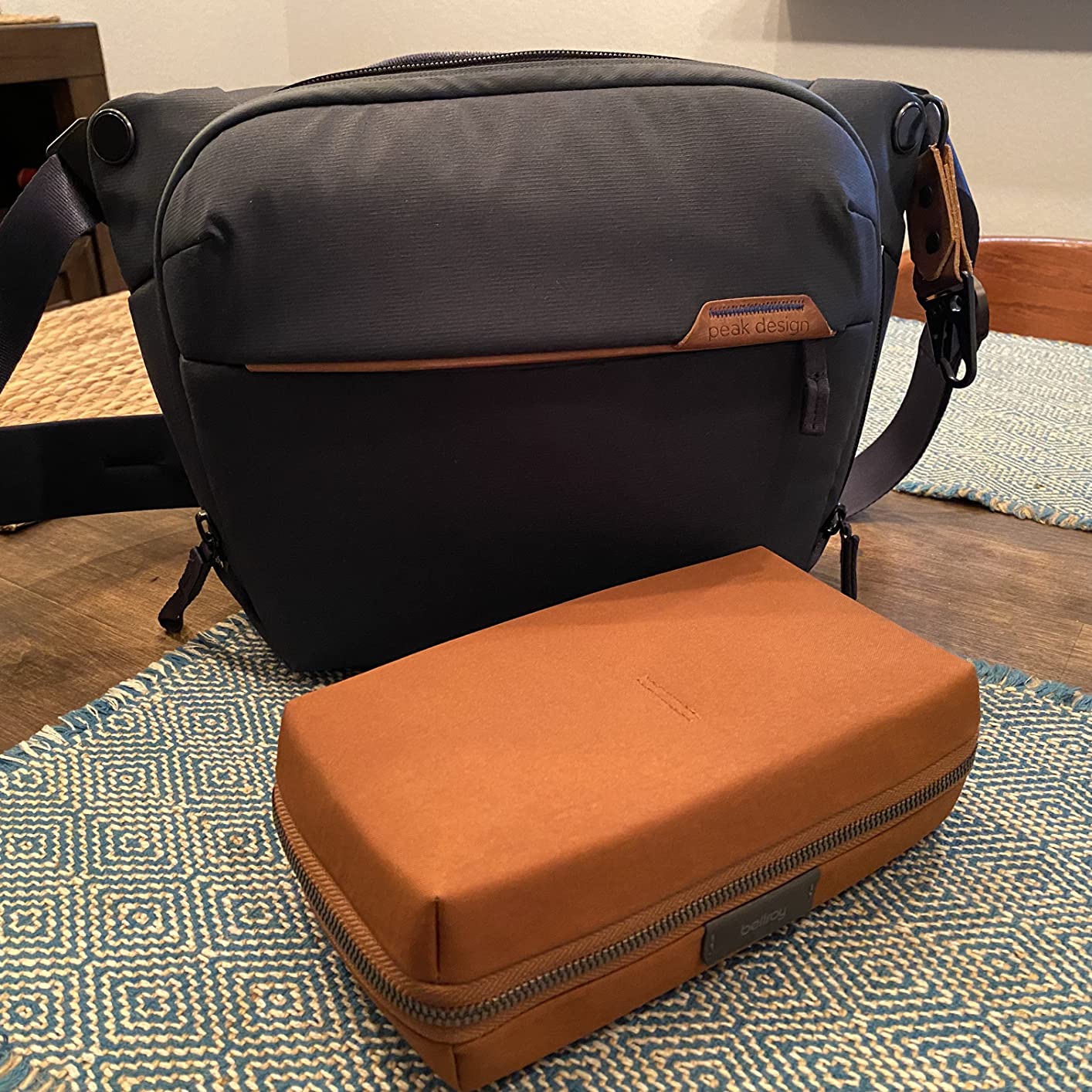 Bellroy Tech Kit (Tech Accessories Organizer Pouch, Zipper Closure Design, Stores Power Bank, Phone Charger, Cables & More, Internal) customer photo 1