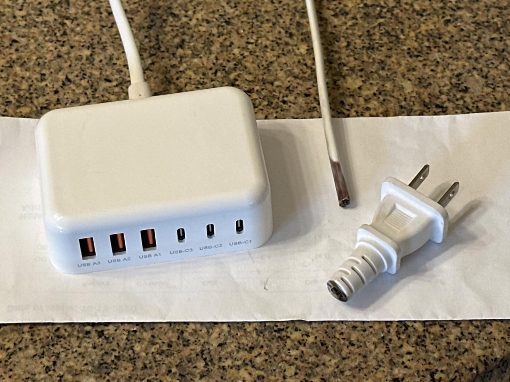 USB C Charger Block, GaN Fast USB Charging Station Hub with 100W Max 6-Port customer photo 2