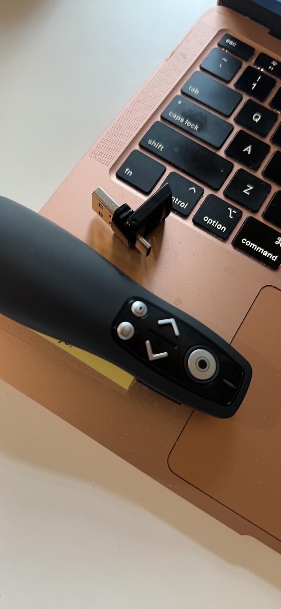 Presentation Clicker with USB-A & USB-C Receiver, 2.4GHz Wireless Presenter Remote with Volume Control & Red Light Pointer, Clicker for PowerPoint Slides Slide Advancer for Mac Computer, Plug & Play customer photo 2