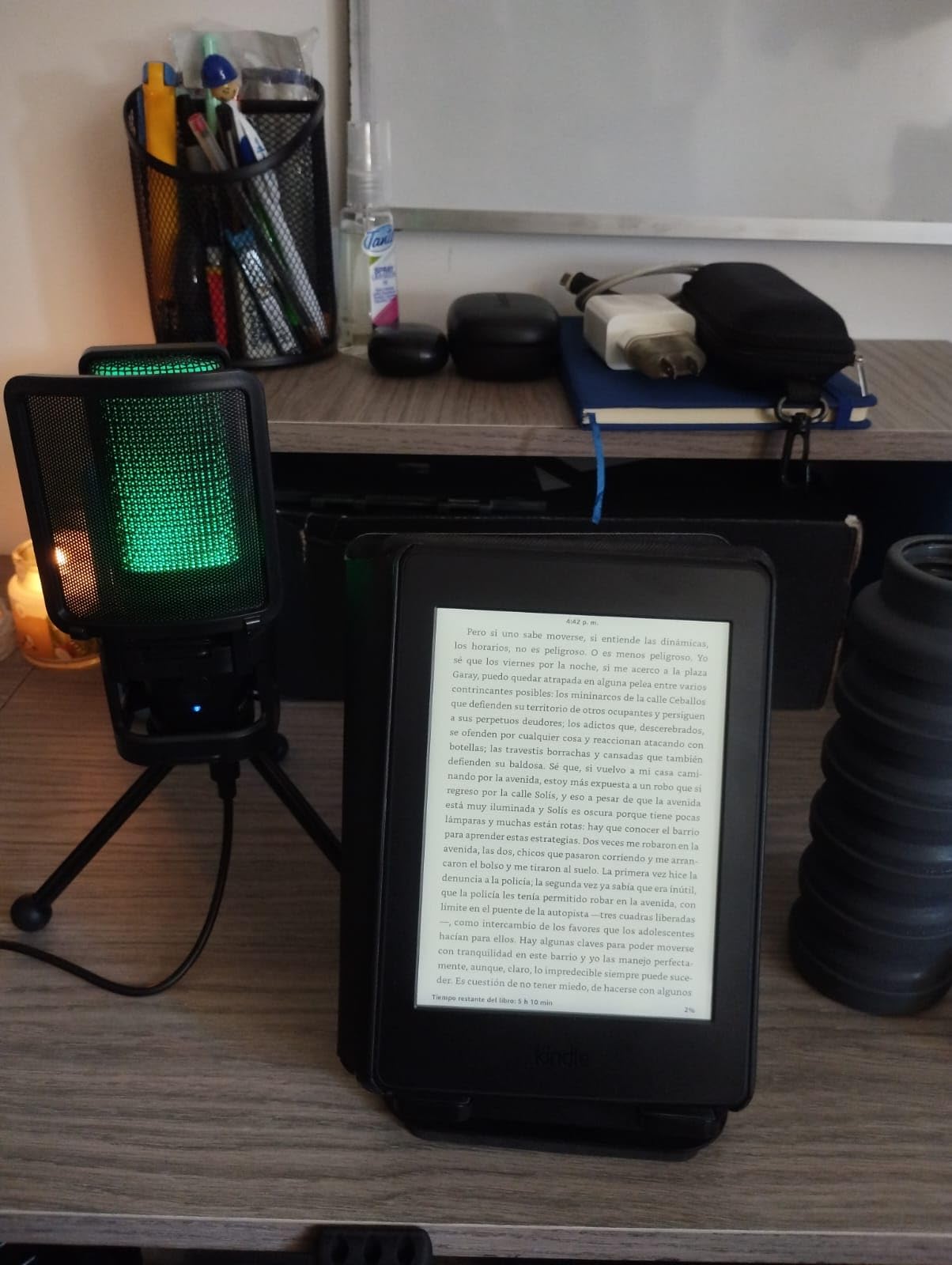 LISEN iPad Stand Tablet Holder for Desk, Adjustable Portable Monitor Stand customer photo 2