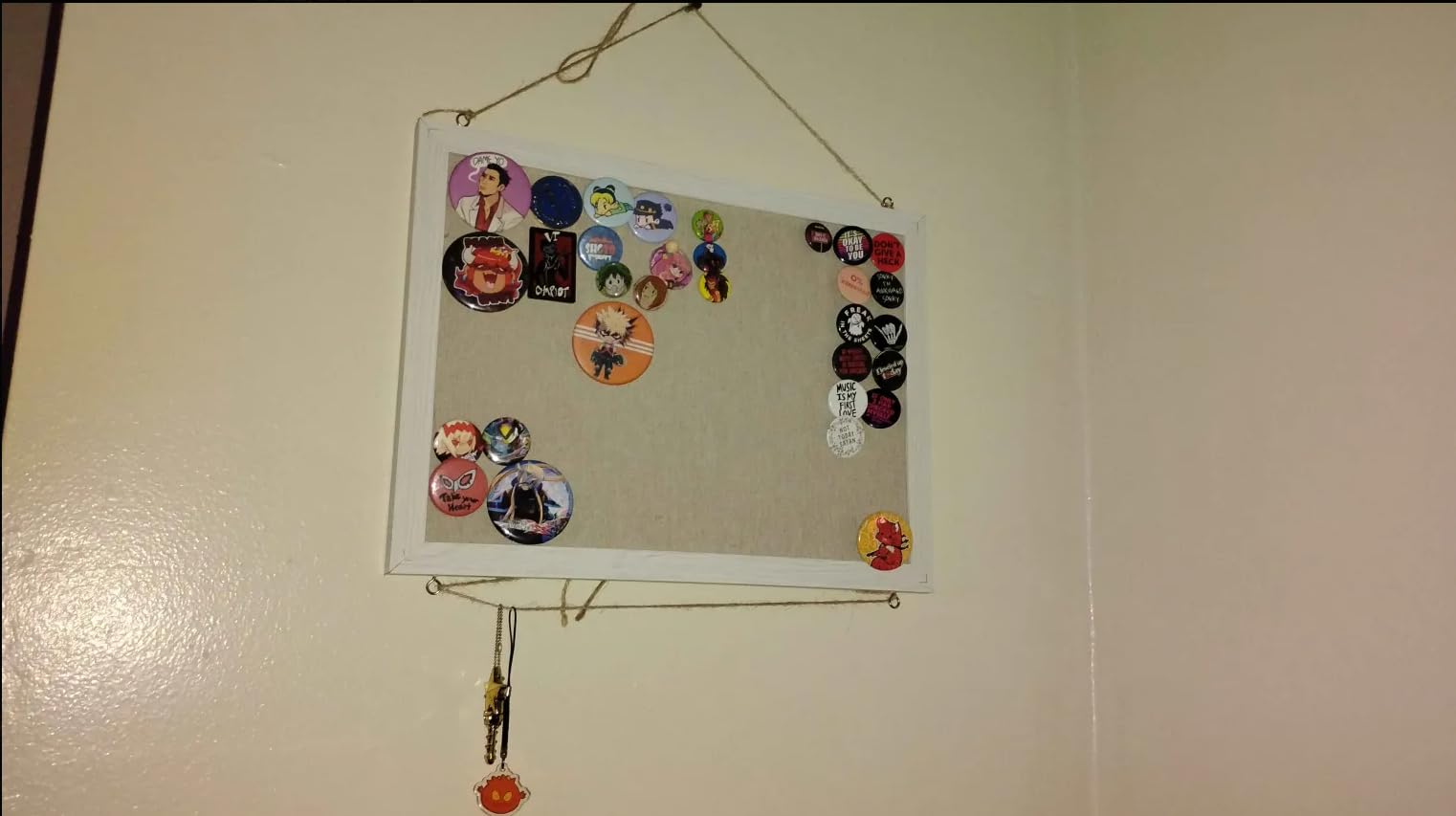 DOLLAR BOSS Double-Sided Bulletin Boards with Linen, 16