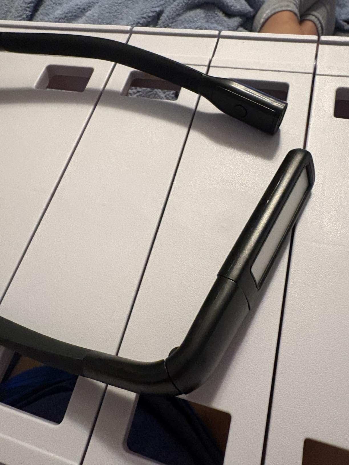 Reading Light, Rechargeable Neck Light, Stepless Dimming Book Light customer photo 1