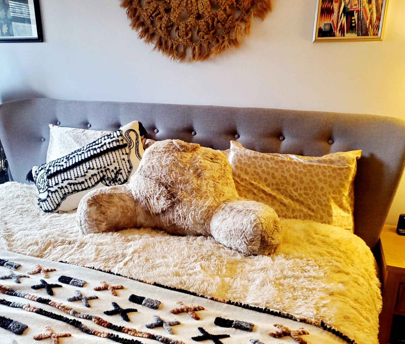 A Nice Night Ivory Reading Pillow, 18.5