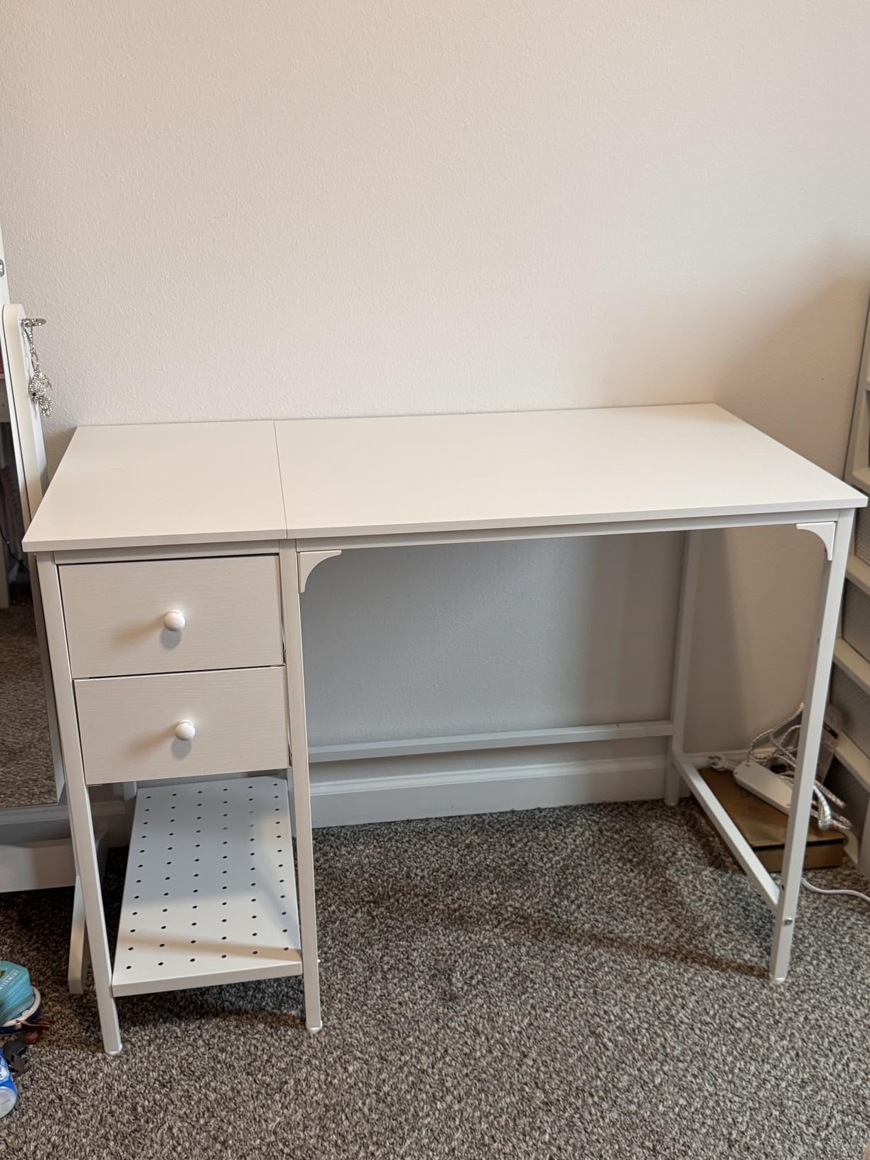 Lufeiya White Small Desk with Drawers - 40 Inch Computer Desk for Small Space Home Office, Modern Simple Study Writing Table PC Desks customer photo 2