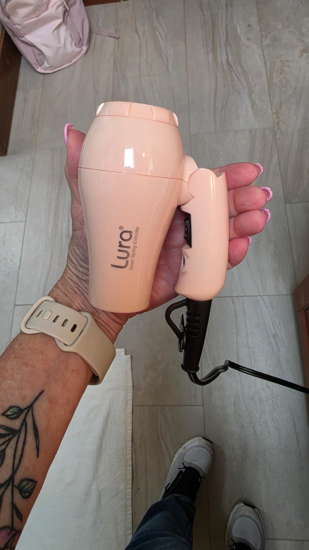 Foldable Travel Hair Dreyr Mini:Dual Voltage Small Lightweight Blow Dryer for International Travel,1200w Compact Hairdryer with Concentrator and Travel Bag(White) customer photo 1