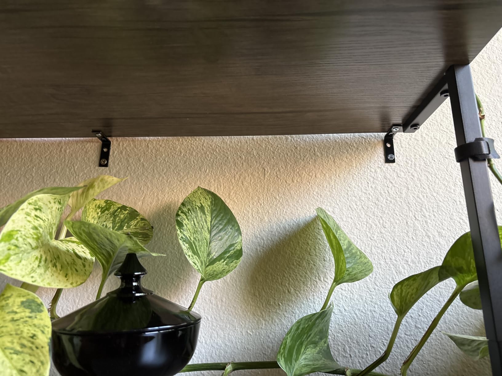 Wolawu Ladder Shelf 4 Tiers Metal Industrial Bookshelf,White Marble Wood Tall Open Storage Rack and Display Shelves,Wall Mount Wide Book Case for Home Office Bedroom,Small customer photo 2