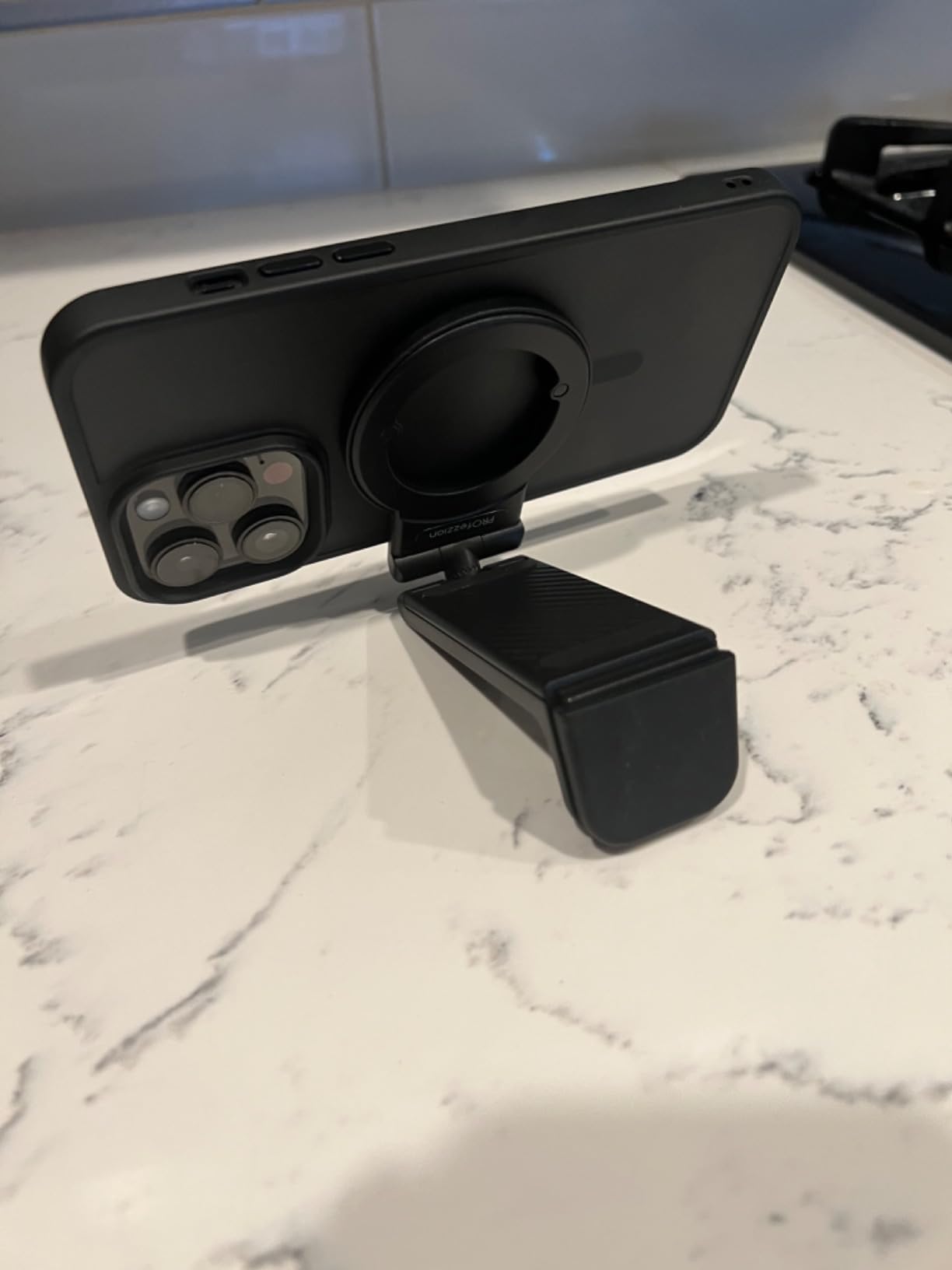 PROfezzion Magnetic Airplane Phone Holder Plane Mount for MagSafe iPhone customer photo 2