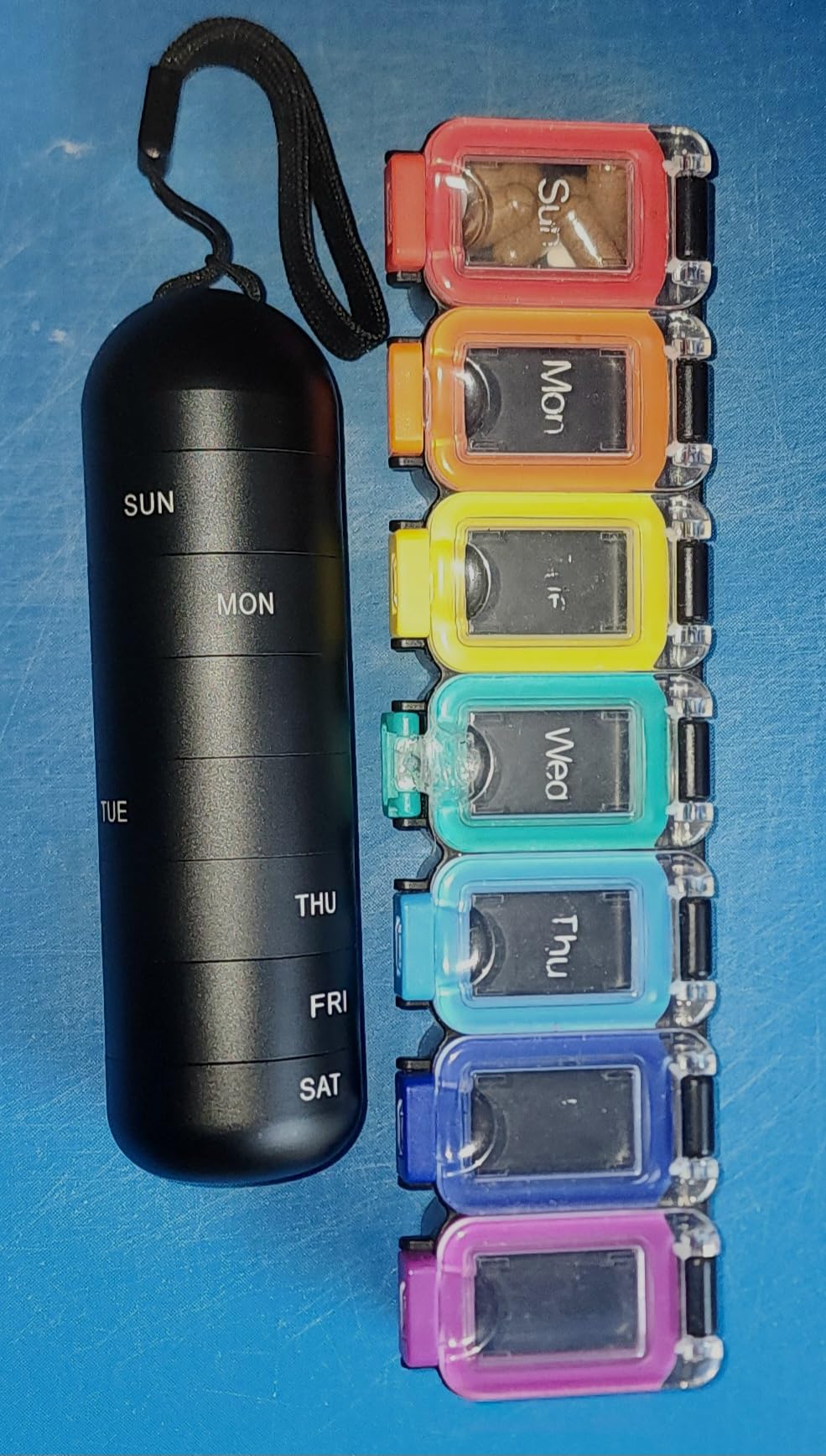 [2 Pack] Zannaki Metal Travel Pill Organizer, Portable Waterproof Weekly Pill Box, Large Aluminum Alloy Pill Case Container, BPA Free 7 Day Daily Medicine Organizer Holder for Vitamin, Supplement customer photo 2