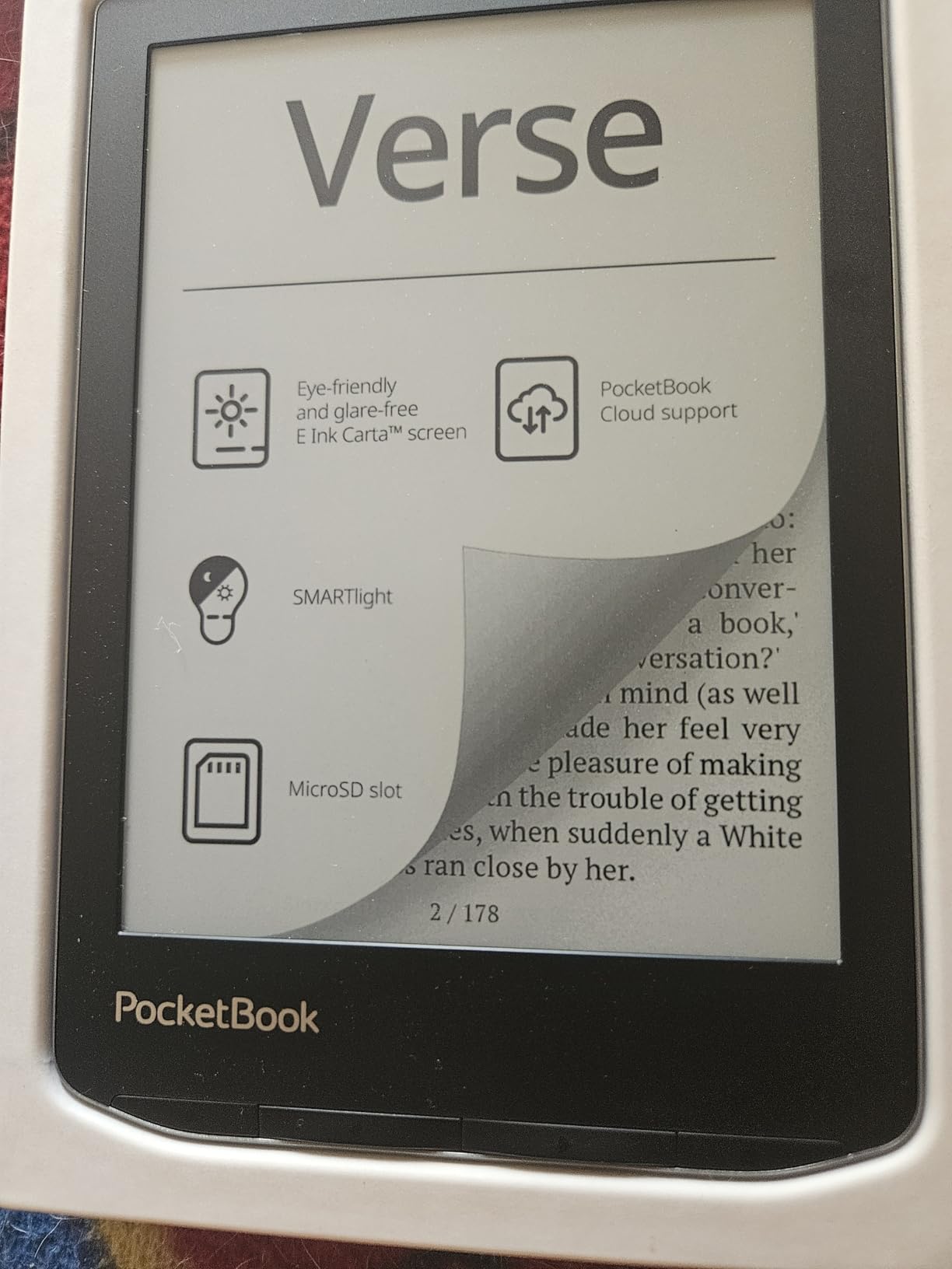 PocketBook Verse E-Readers | Eye-Friendly 6'' E-Ink Carta™ HD Touchscreen | Adjustable SMARTlight | Up to 1 Month of Battery Life | WiFi & Memory Card Slot | E-Book Reader in Misty Grey customer photo 2