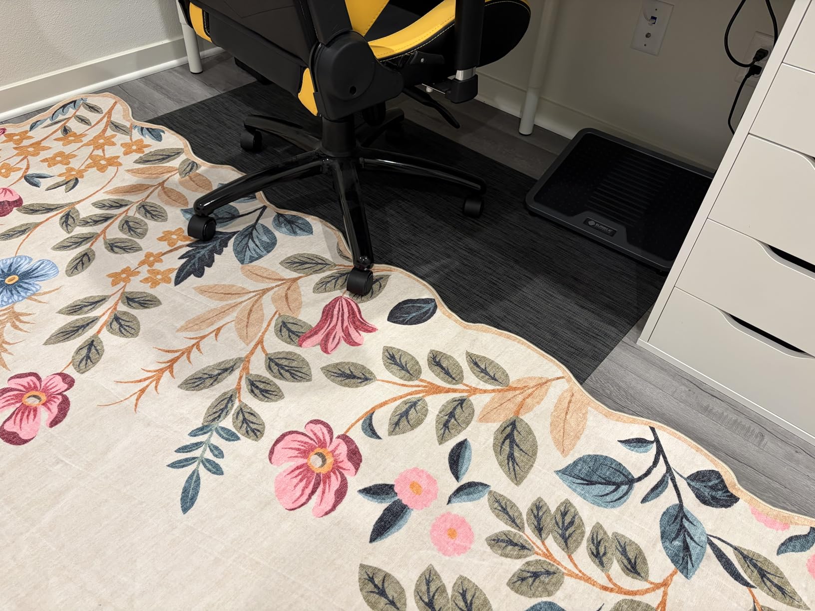 Blvornl Office Chair Mat for Hardwood Floors, Anti-Slip PVC, 36 x 48 Inch customer photo 1