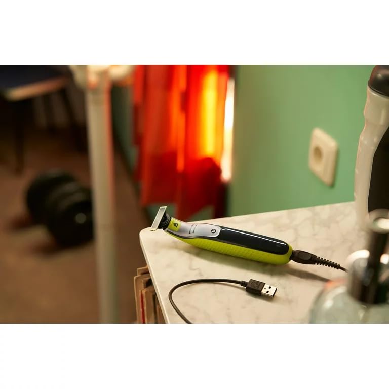 Philips Norelco Body Groomer 5000, Body & Balls, Dual Head Trimmer & Shaver customer photo 2