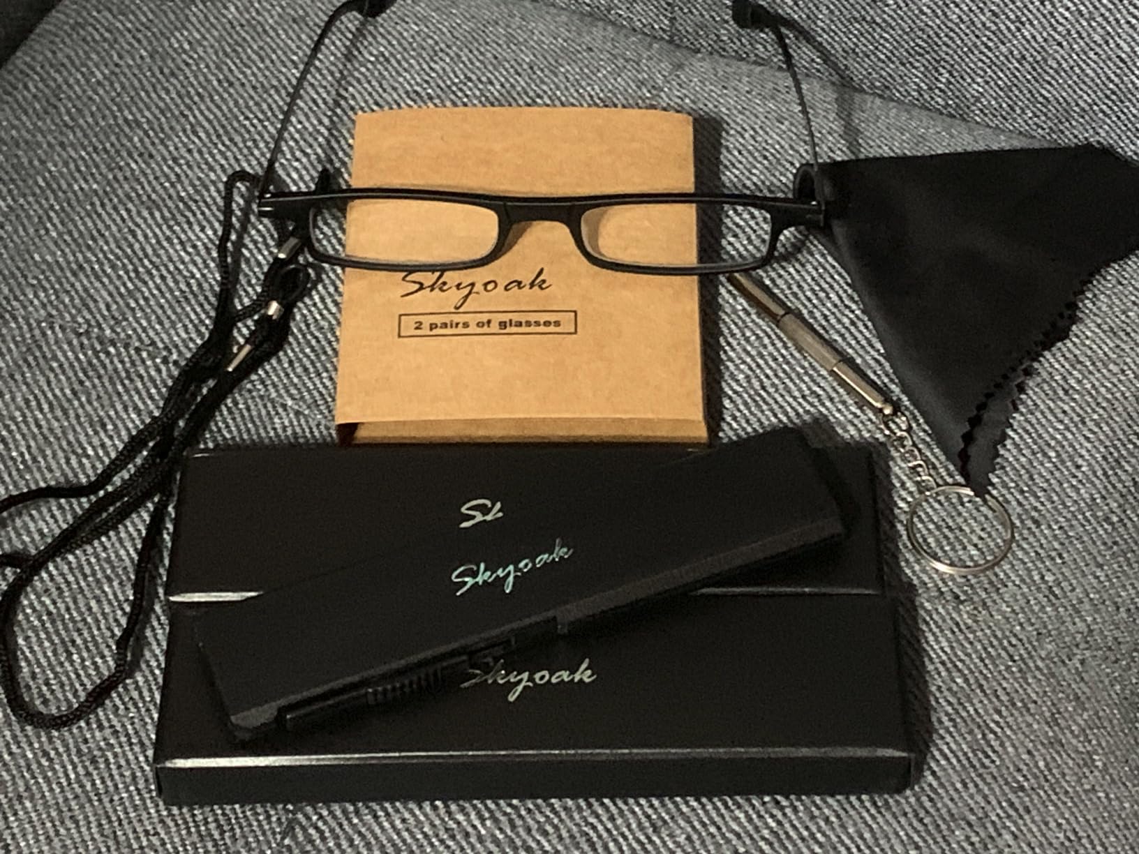 2 Pack Ultra Thin Lightweight Folding Reading Glasses Women Men TR90 Blue Light Blocking Anti UV/Eyestrain Foldable Compact Computer Readers Portable Unique Stretchable Slim Flat case Black +1.5 customer photo 2