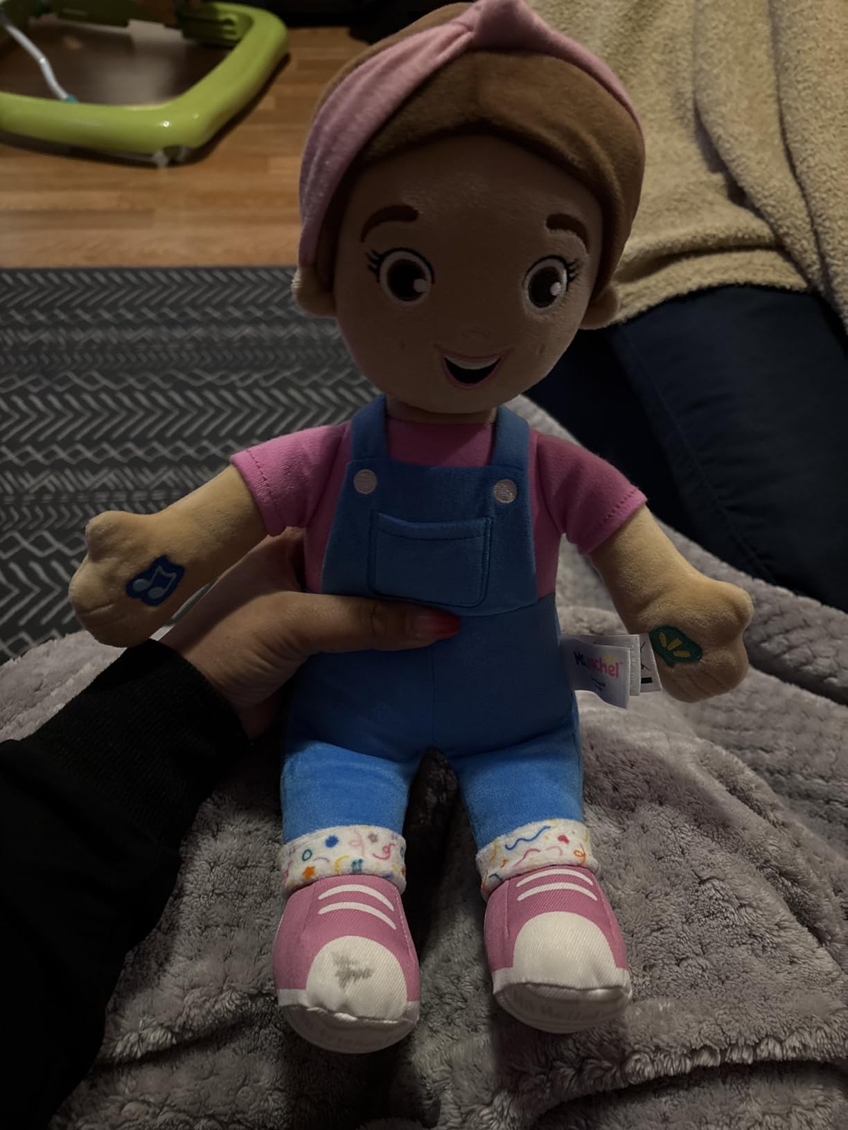 Ms. Rachel Speak & Sing Doll, 16-Inch Interactive Toy with Sounds customer photo 1