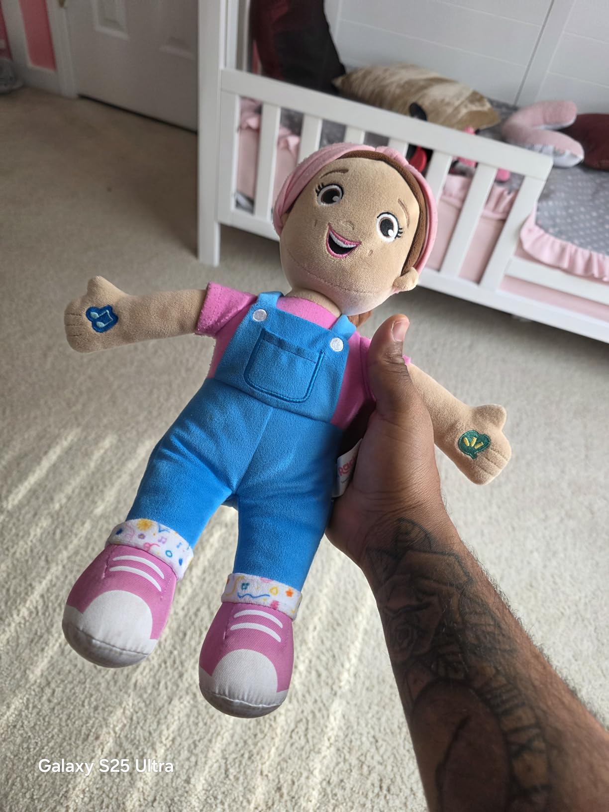 Ms. Rachel Speak & Sing Doll, 16-Inch Interactive Toy with Sounds customer photo 2
