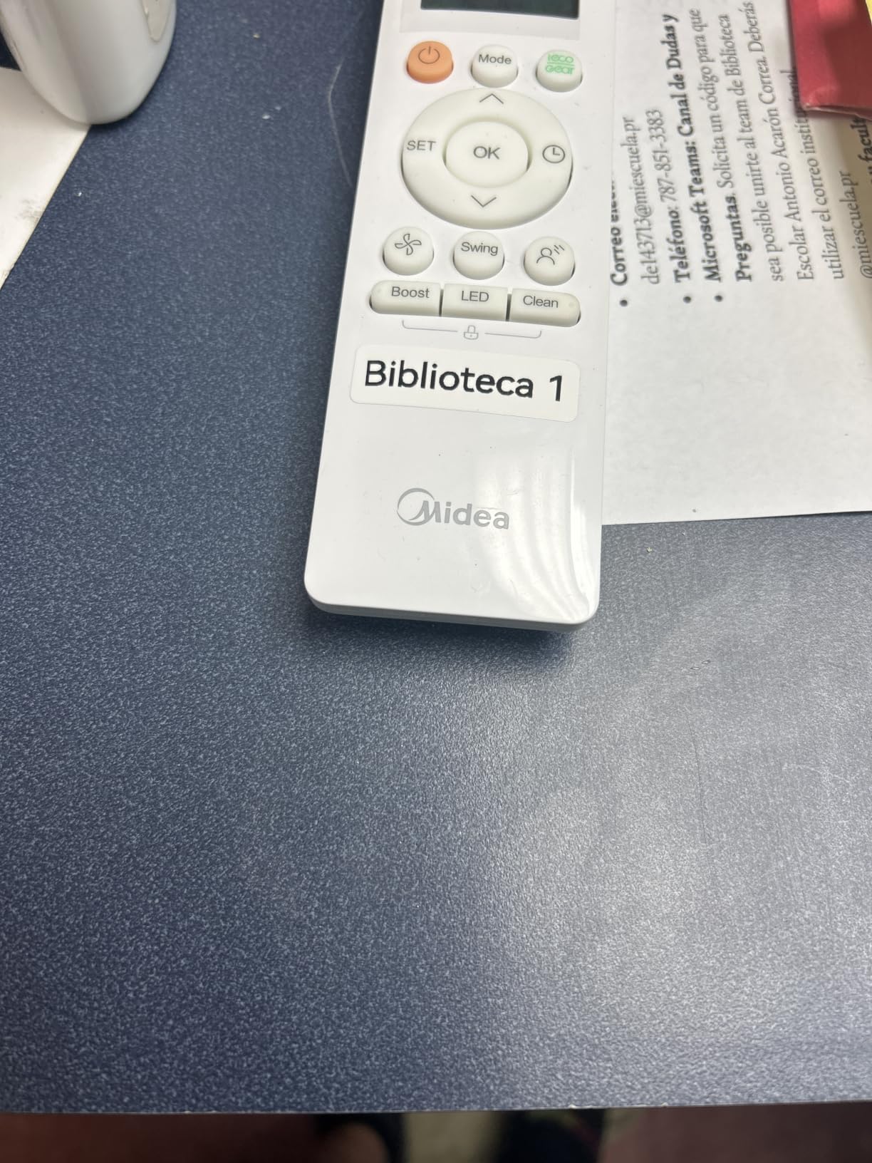 NIIMBOT D110 Mini Label Maker Machine with Tape for Home School, White customer photo 2
