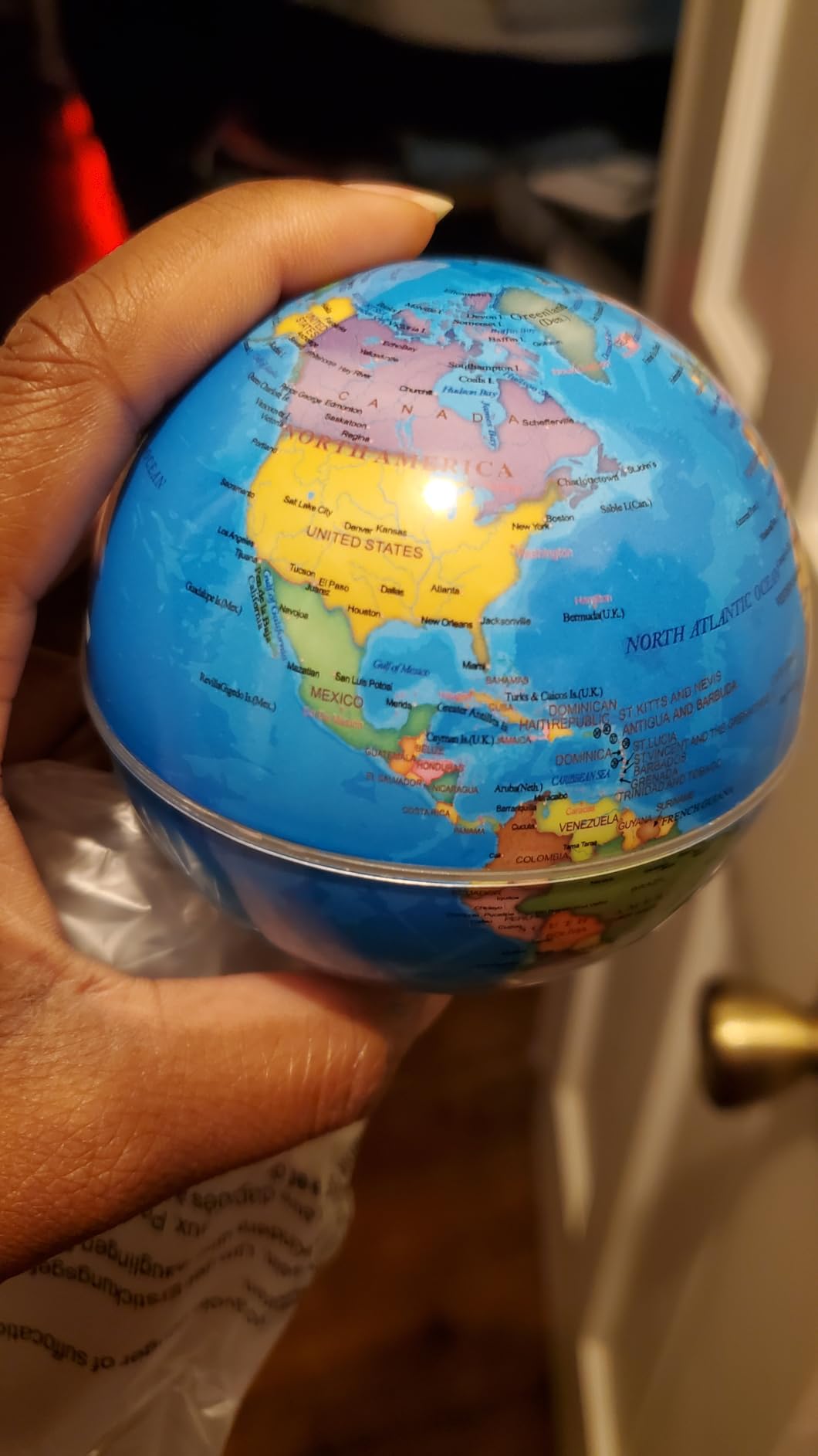 Magnetic Levitating Floating Globe with LED Lights, Cool Tech Gadgets Gifts World Globe Lamp for Men Father Teenage Boys Girls, Birthday Gifts Office Home Desk Decor Display customer photo 1