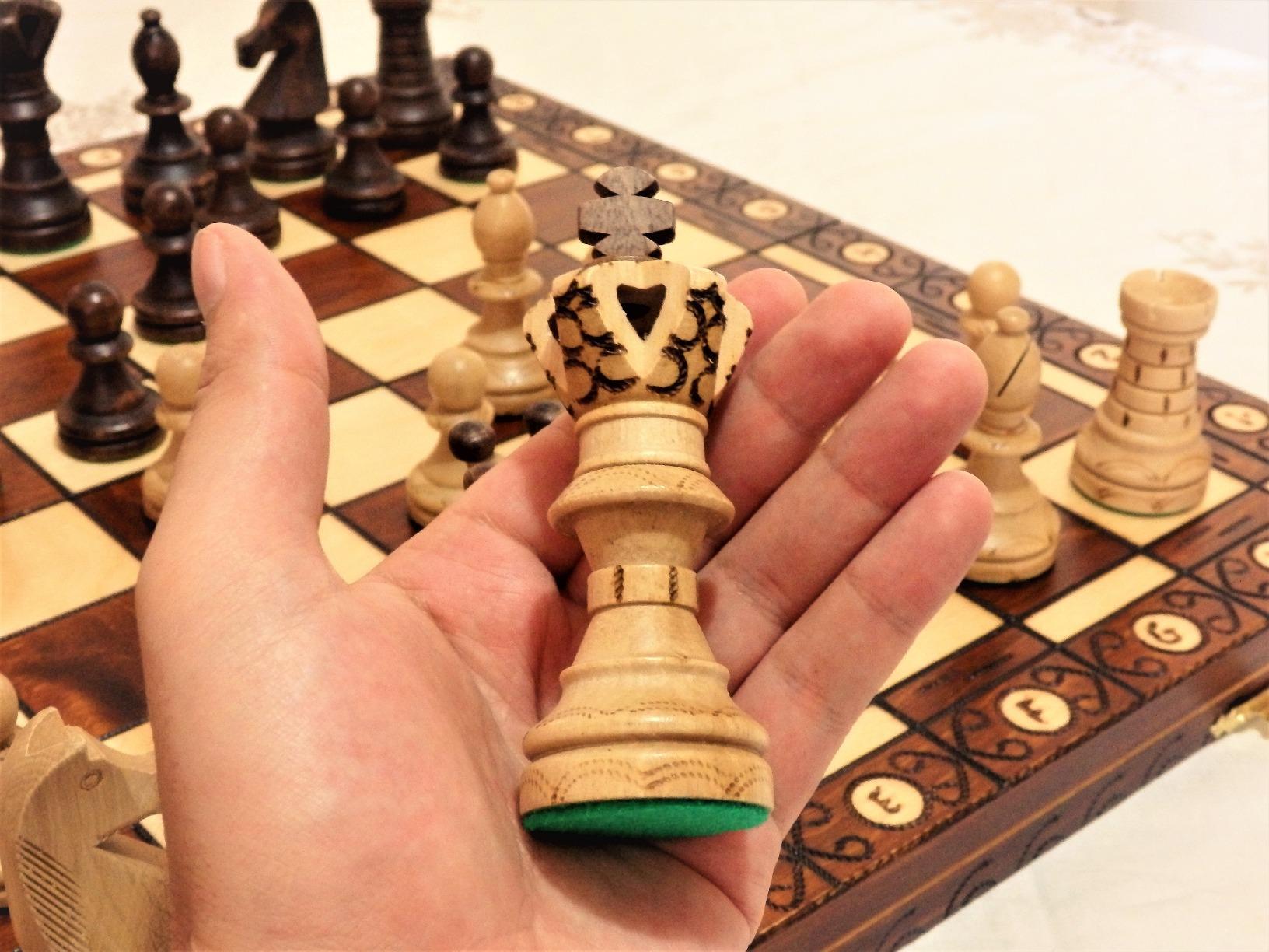 Wegiel Grand Royal Wooden Chess Set for Adults - 18 Inch Luxury Chess Set, Handcrafted from Premium Beech and Birch Wood - Unique Folding Design with Storage customer photo 2