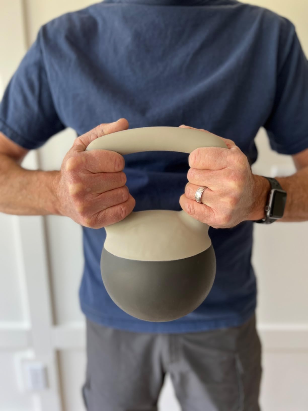 YOTTOY Soft Kettlebell, Set for Strength Training Kettlebells & Home Workouts, Soft-Sided Cushioned Base, Wide-Handle - Ideal for Men, Women, & Beginners customer photo 2