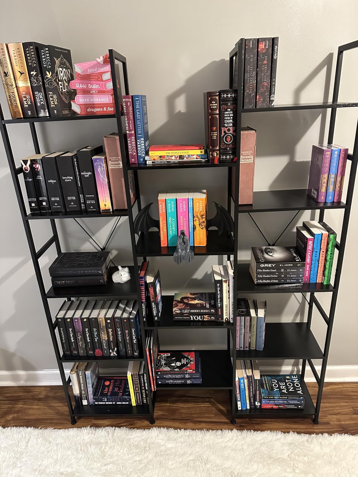 NUMENN Triple Column 5 Tier Bookshelf with 14 Adjustable Shelves, Vintage customer photo 1