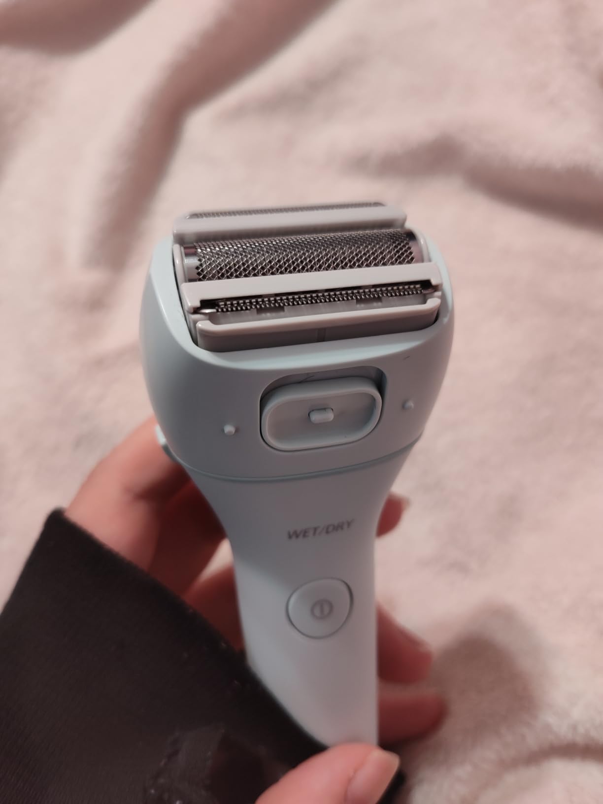 Panasonic Electric Bikini Trimmer, Waterproof Full-Body Cordless Electric Razors for Women Legs with Bikini Attachments, 3 Hypoallergenic Blades, for Travel, Shower, and Everyday Use - ES-AWL6AG customer photo 1