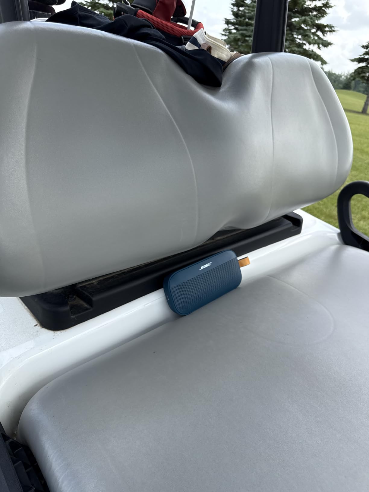 Bose SoundLink Flex Bluetooth Speaker (2nd Gen) - Portable Outdoor Speaker with Hi-Fi Audio, Waterproof and Dustproof, USB-C, Up to 12 Hours Battery Life, Blue Dusk customer photo 2